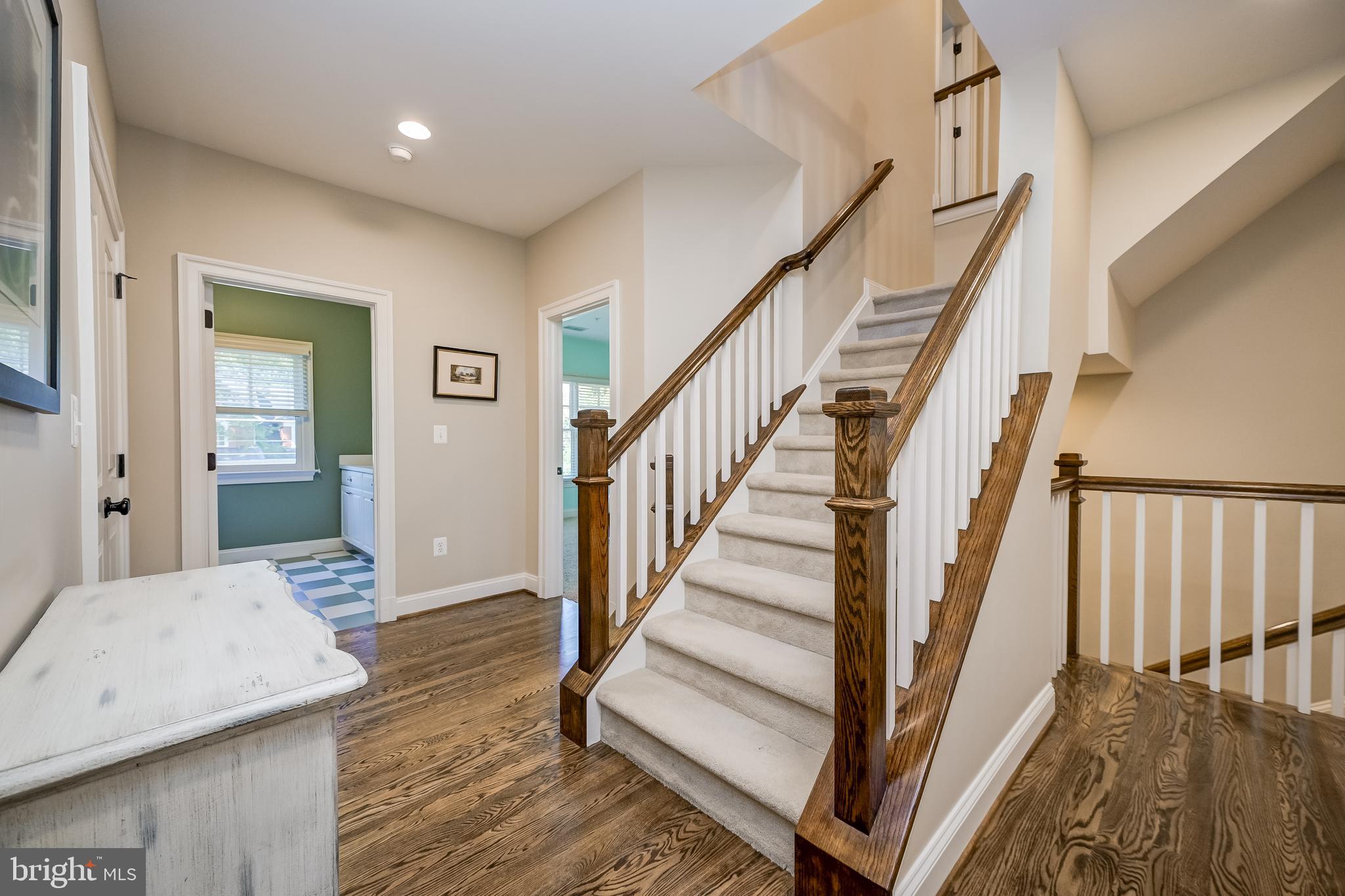 PINEVIEW - Residential