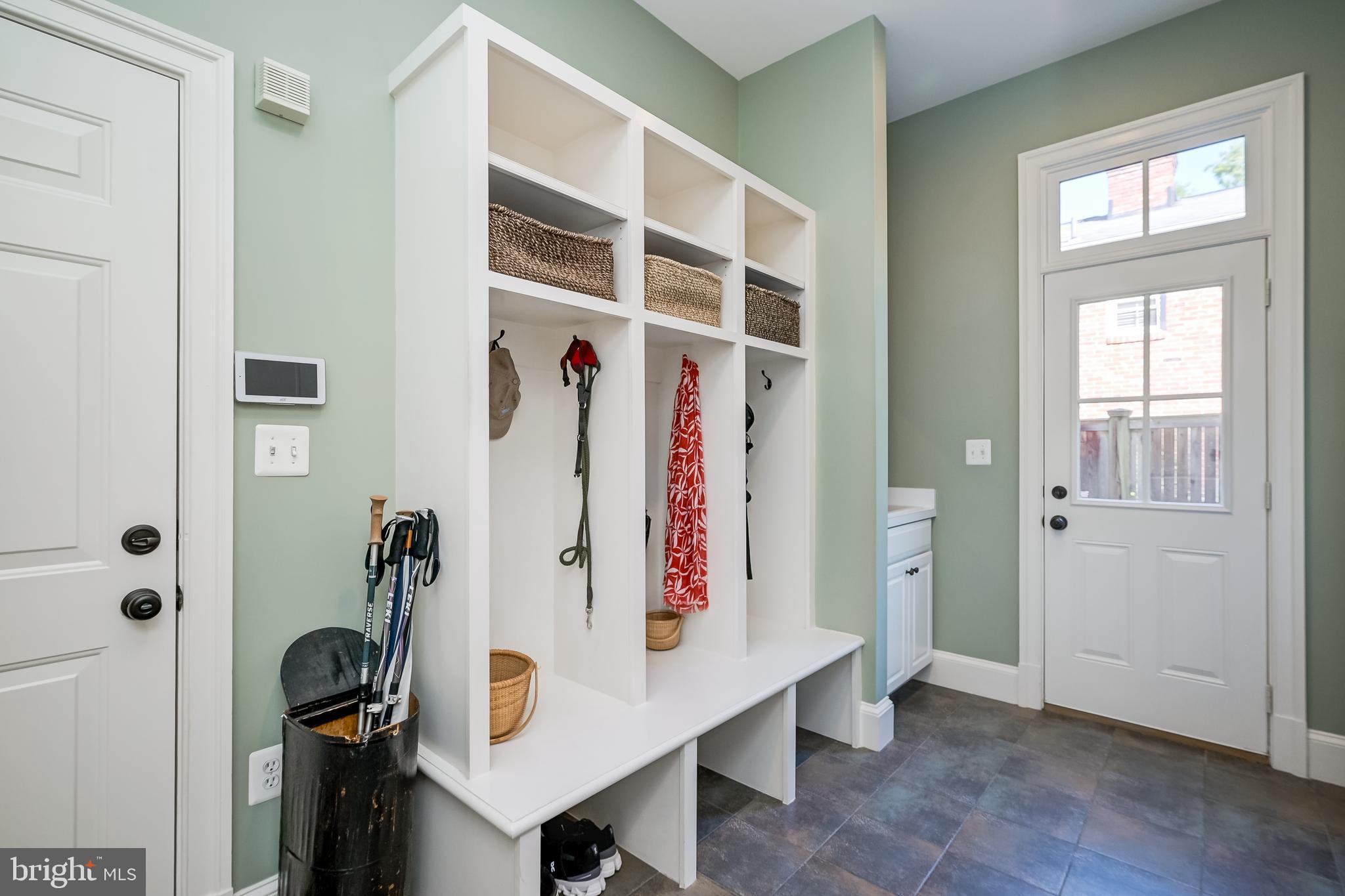 PINEVIEW - Residential