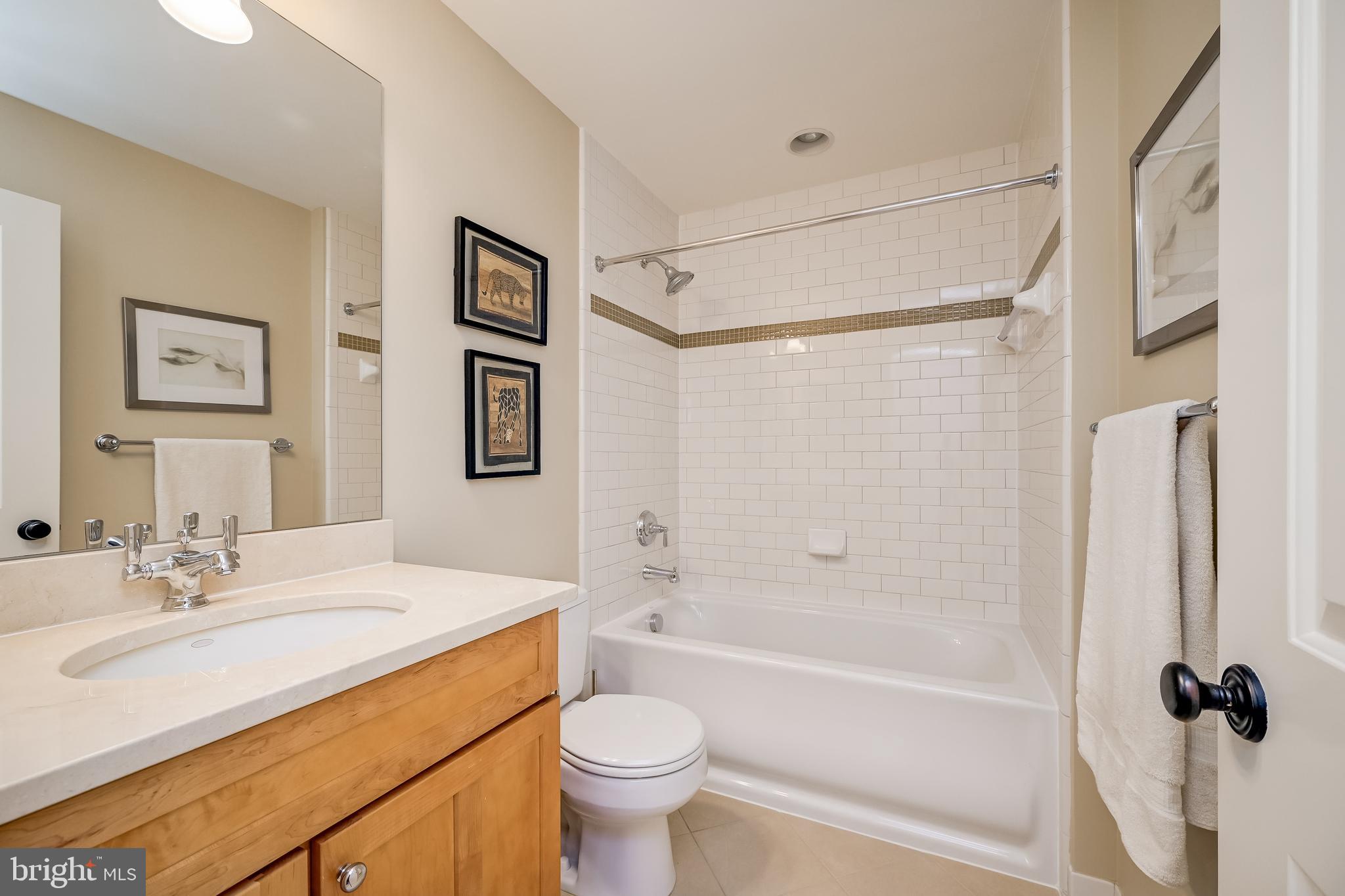 PINEVIEW - Residential