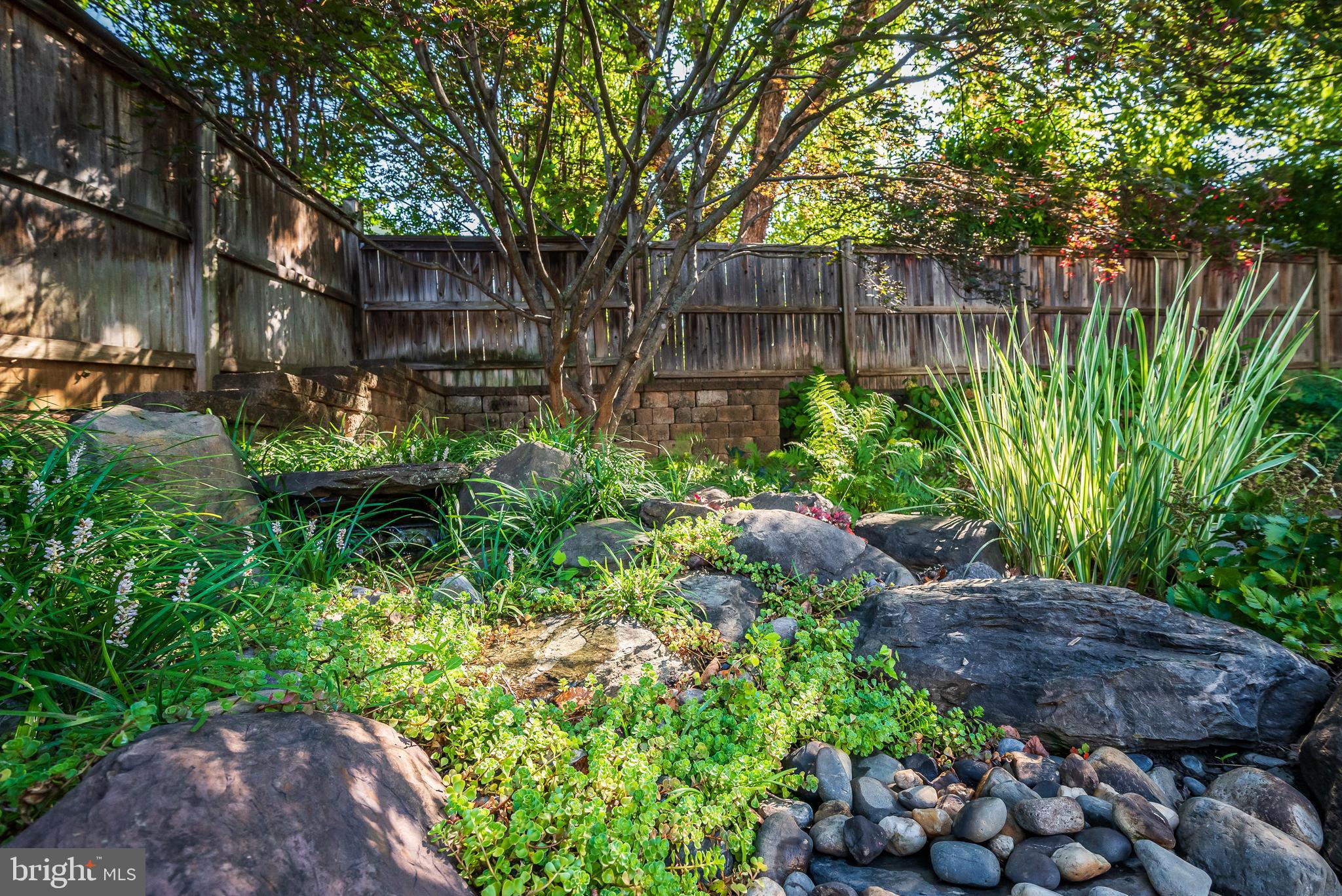 PINEVIEW - Residential