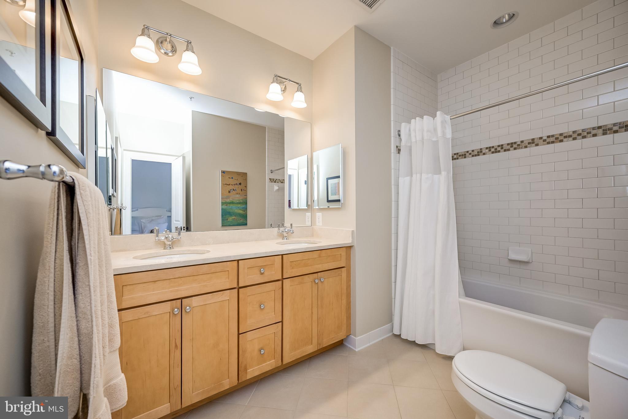 PINEVIEW - Residential