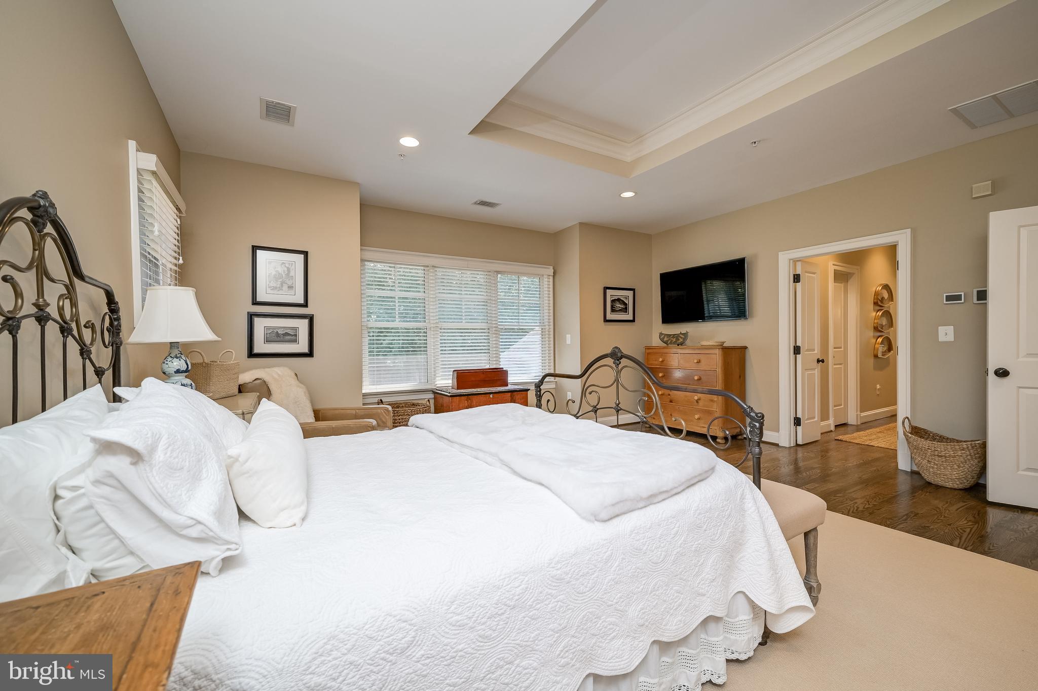 PINEVIEW - Residential