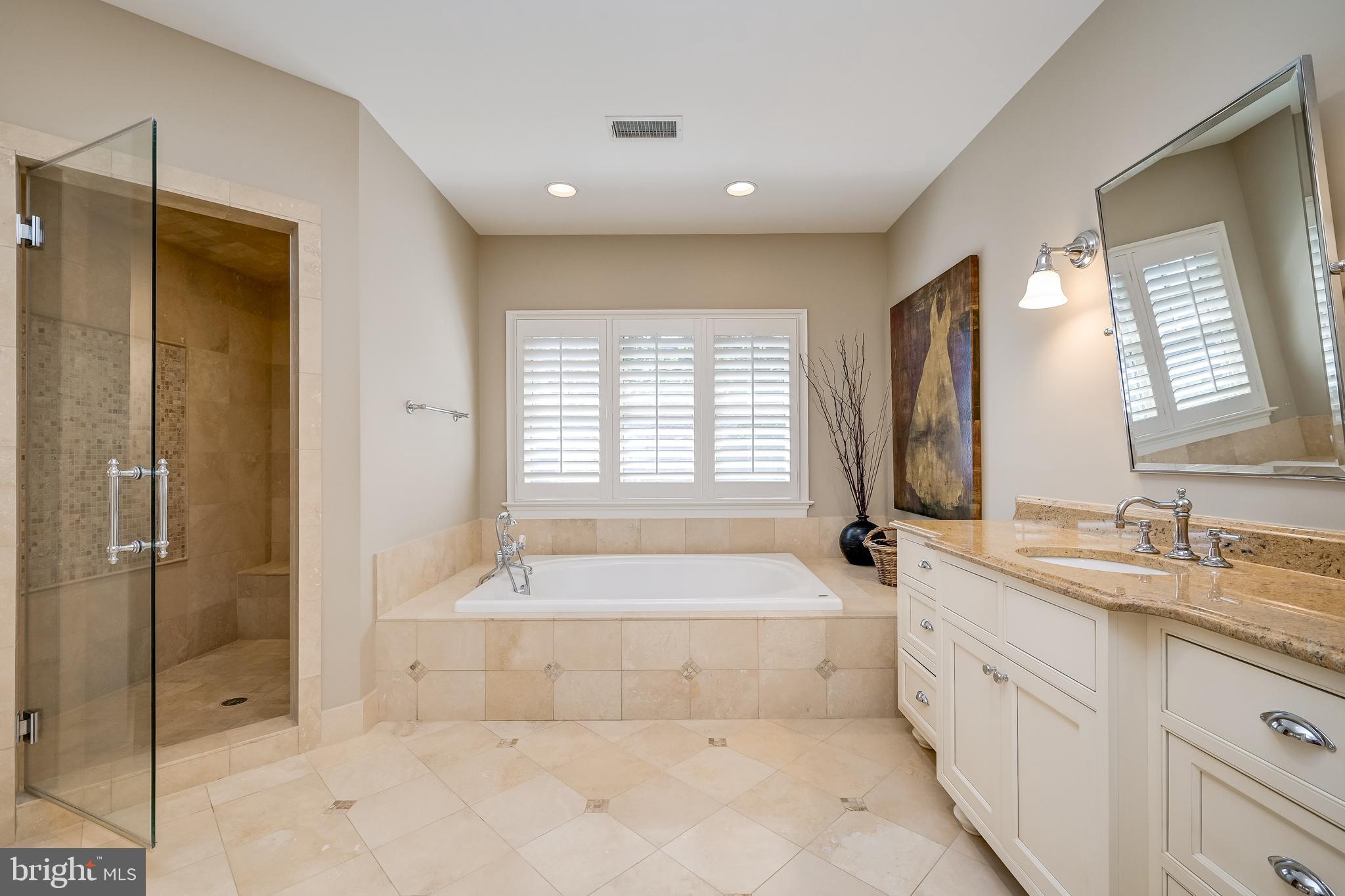 PINEVIEW - Residential