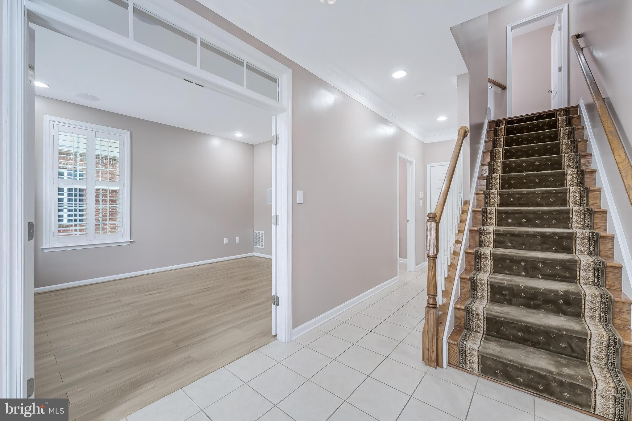 GOOSE CREEK VILLAGE NORTH - Residential Lease