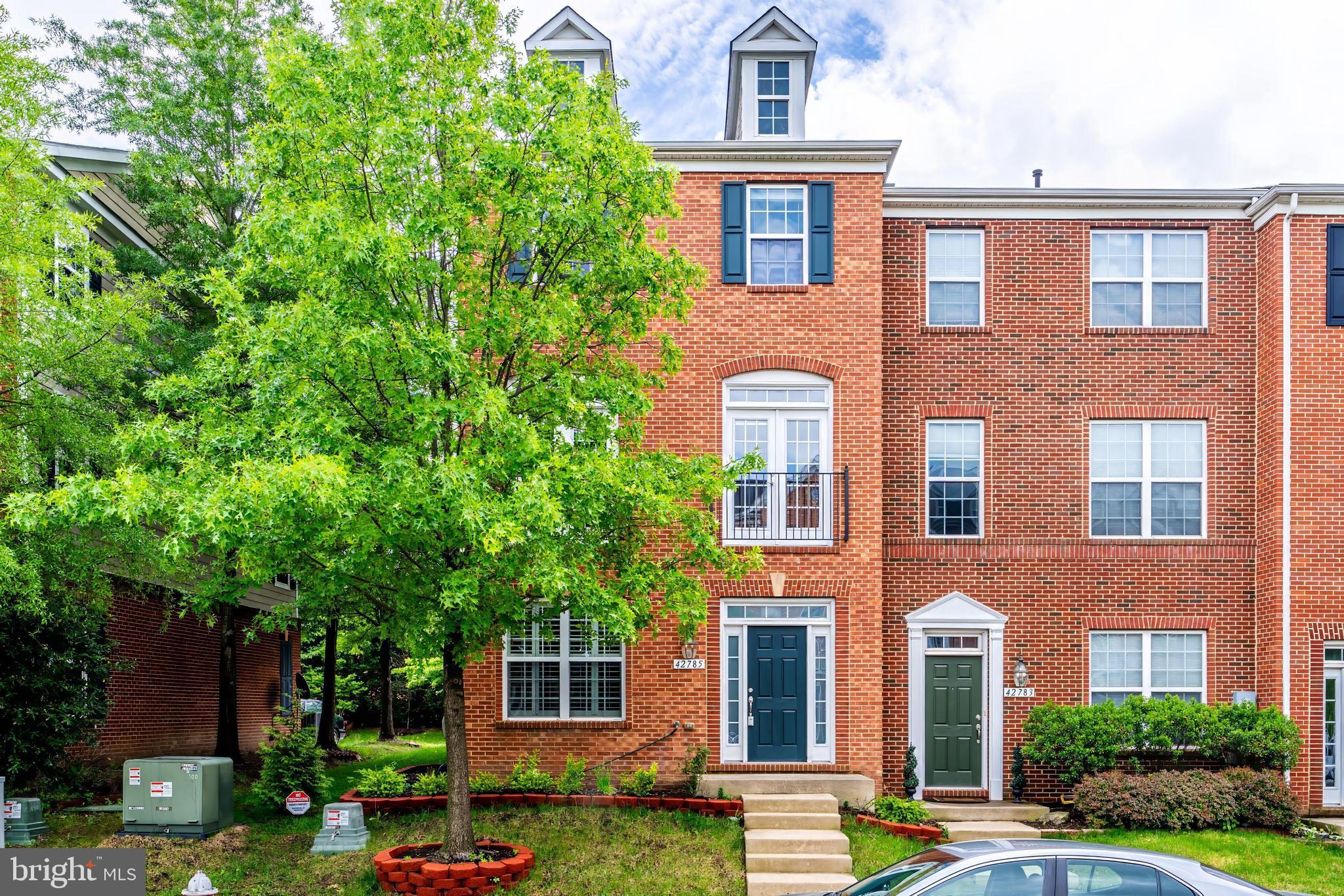 GOOSE CREEK VILLAGE NORTH - Residential Lease