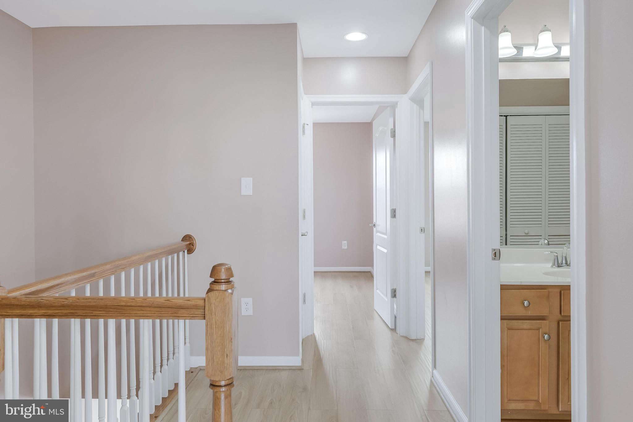 GOOSE CREEK VILLAGE NORTH - Residential Lease