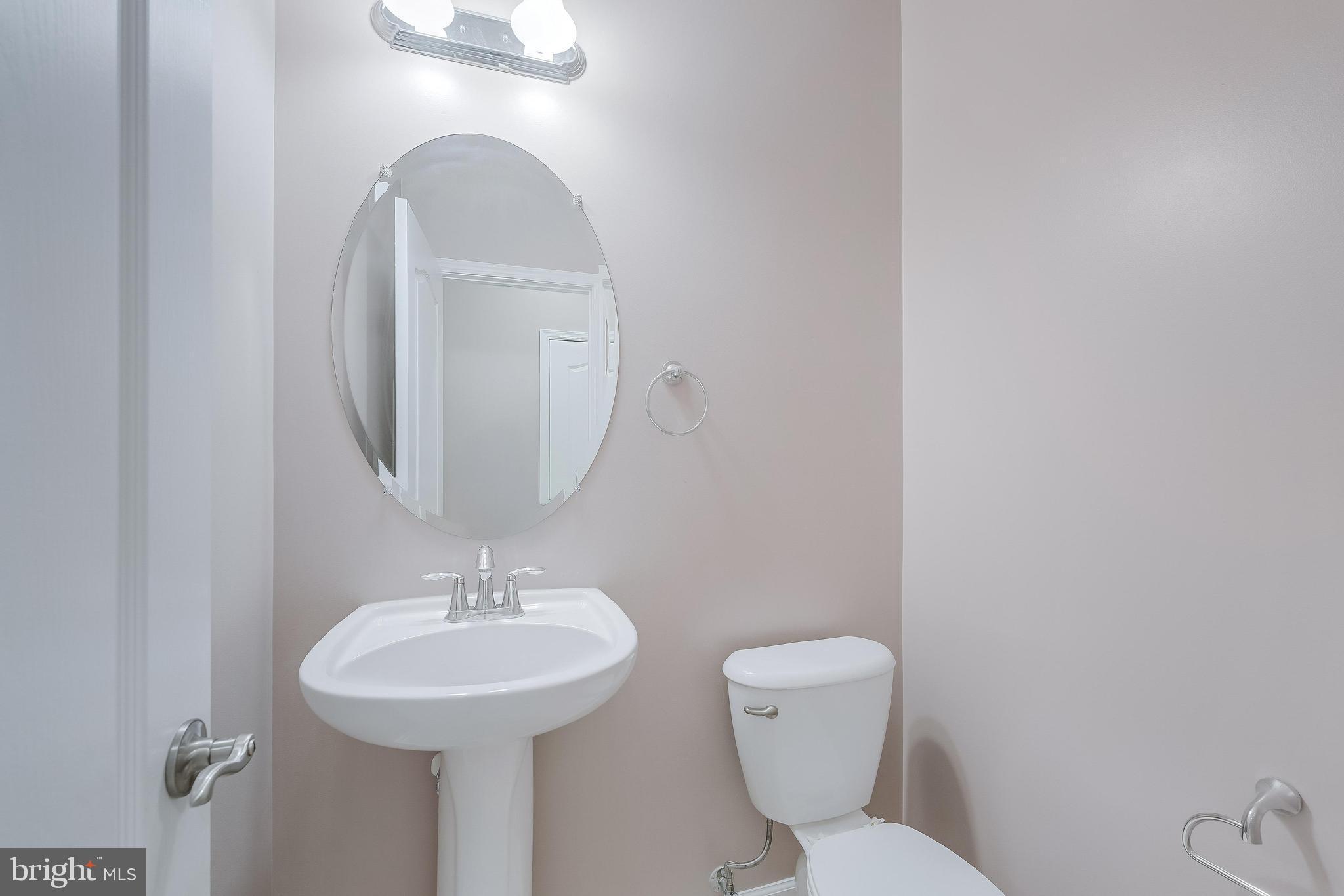 GOOSE CREEK VILLAGE NORTH - Residential Lease