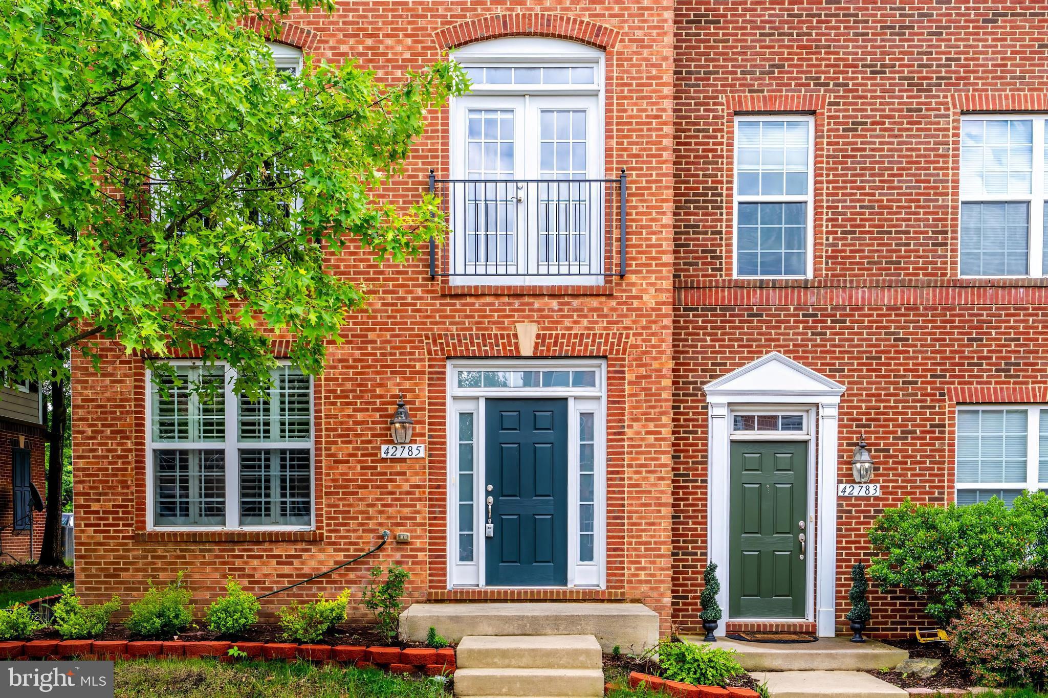 GOOSE CREEK VILLAGE NORTH - Residential Lease