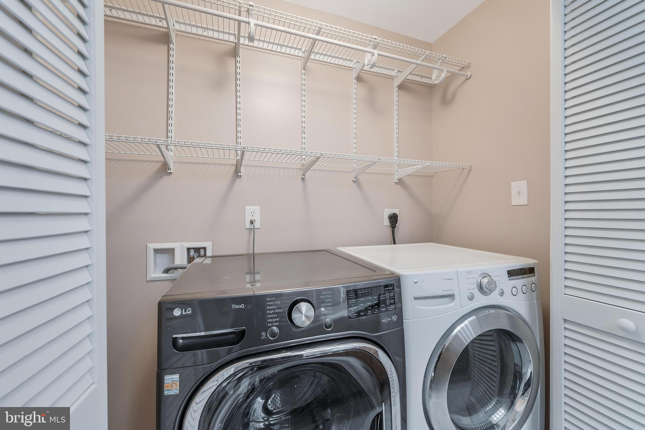 GOOSE CREEK VILLAGE NORTH - Residential Lease