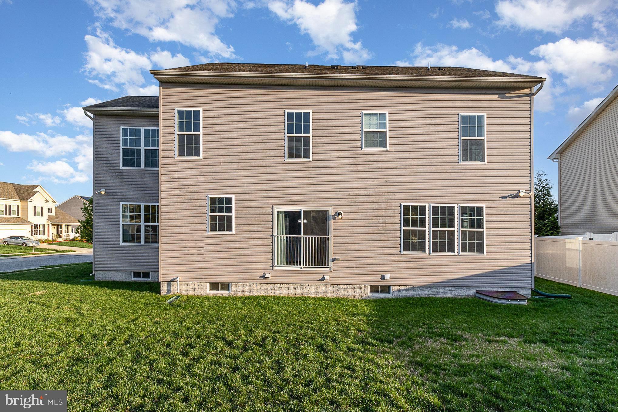 THE VINEYARDS - Residential