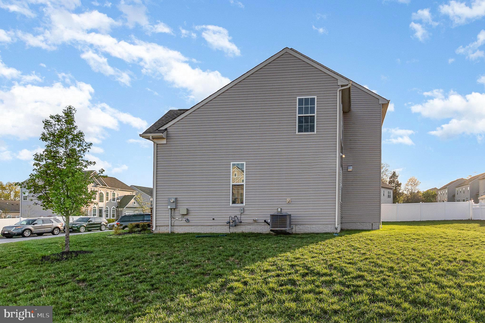 THE VINEYARDS - Residential