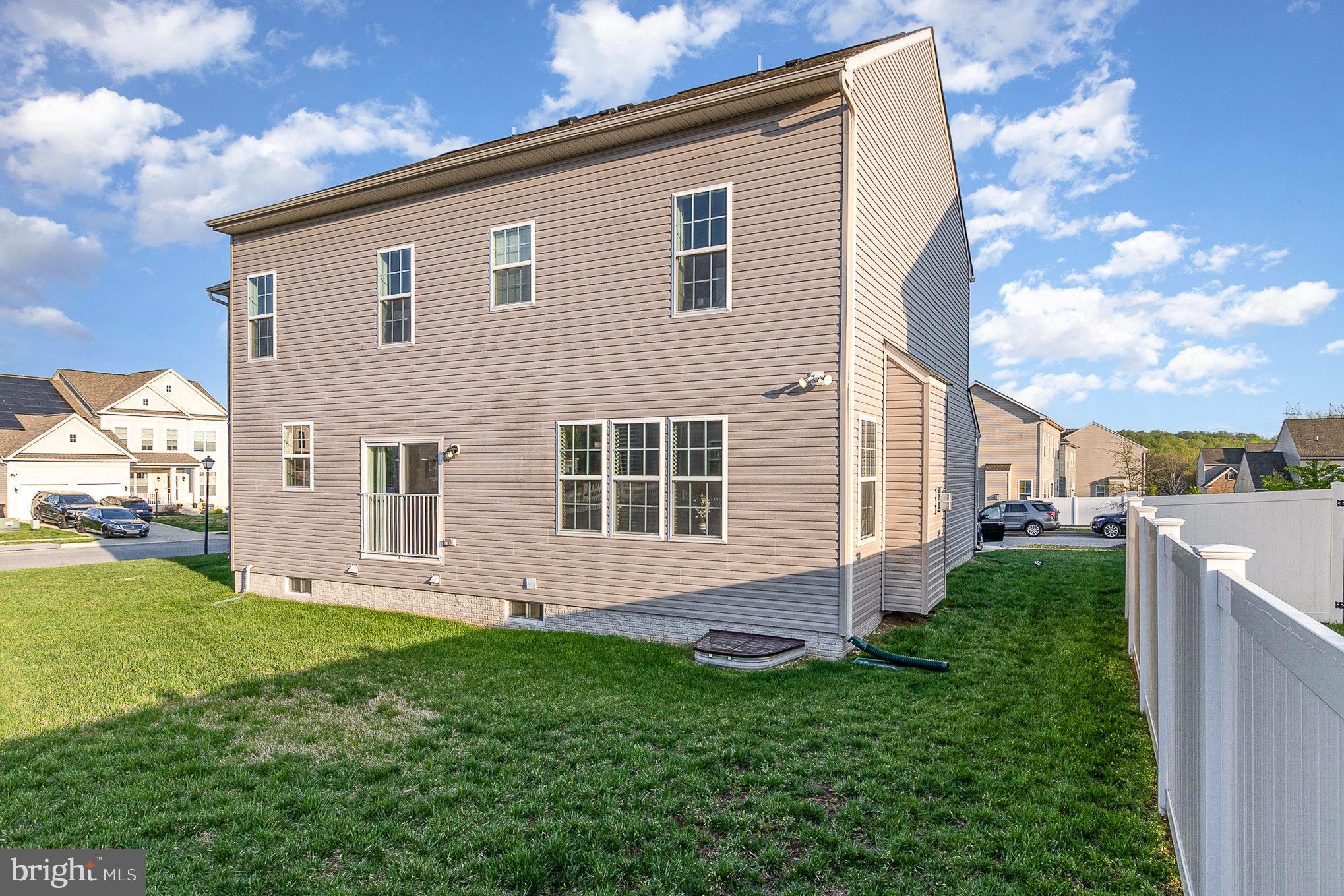 THE VINEYARDS - Residential