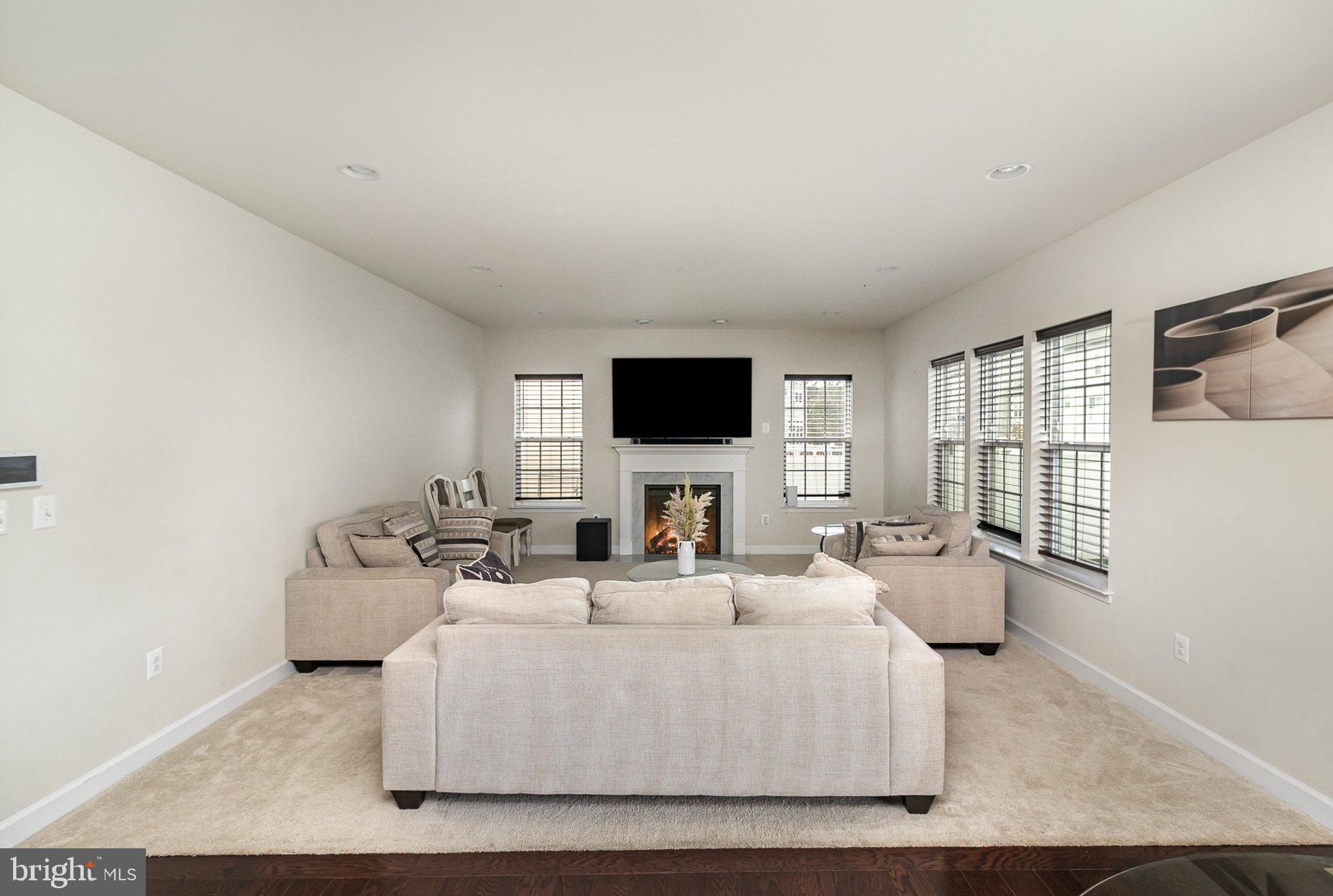 THE VINEYARDS - Residential