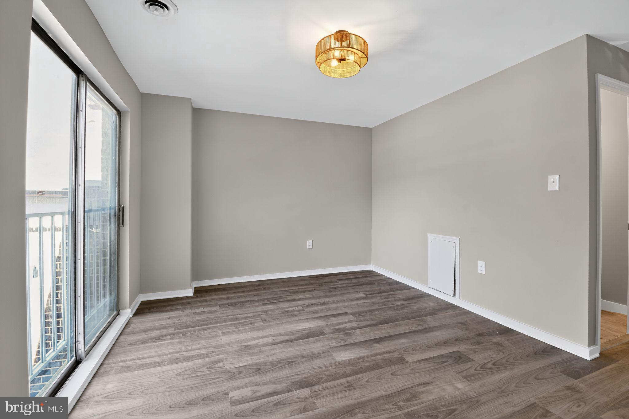 WESTCHESTER WEST - Residential