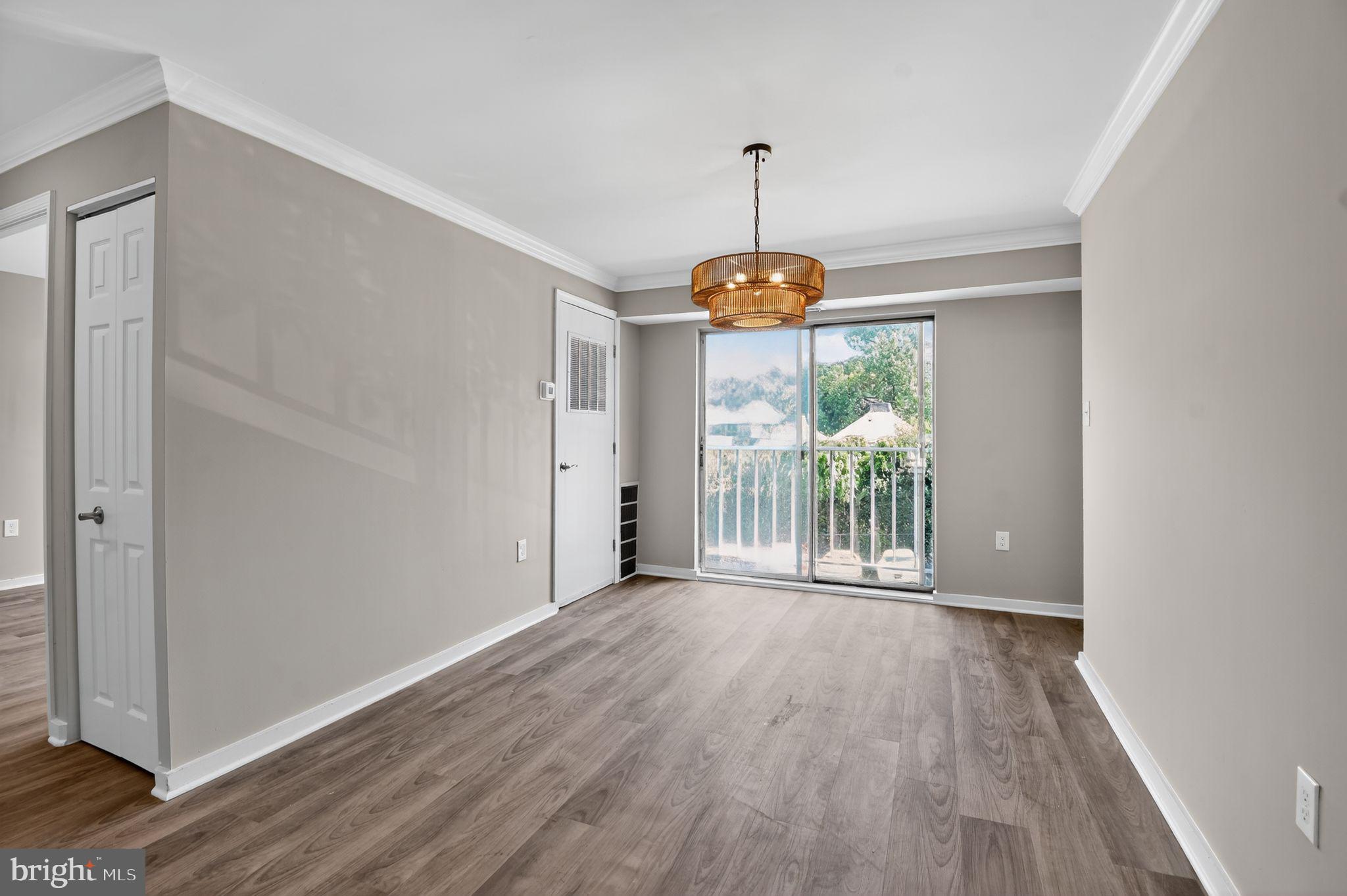 WESTCHESTER WEST - Residential