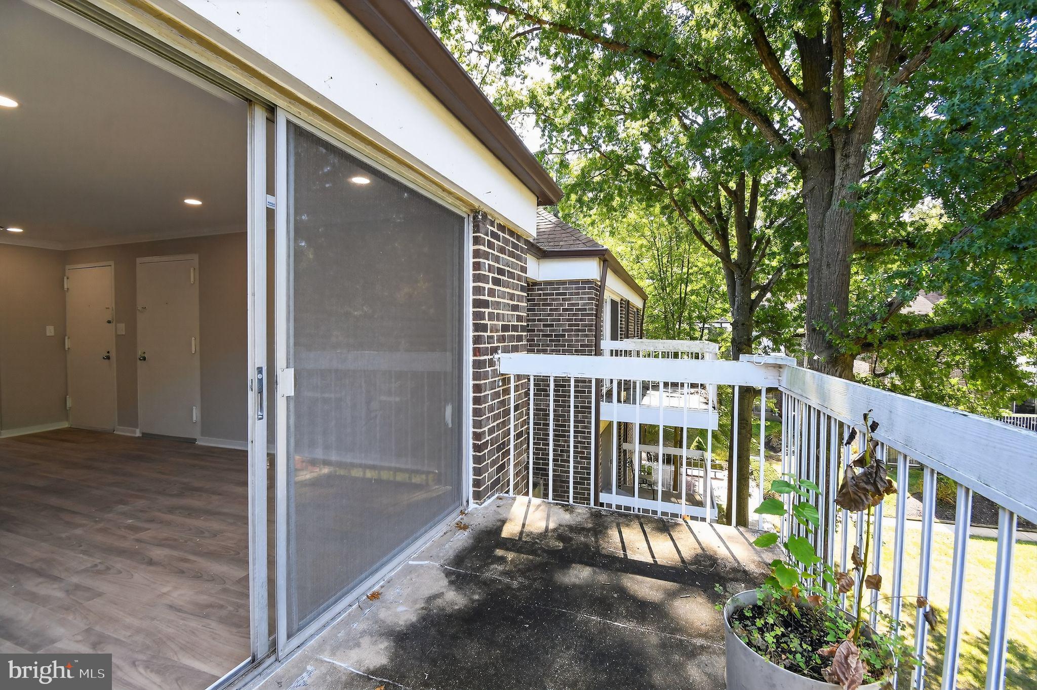 WESTCHESTER WEST - Residential