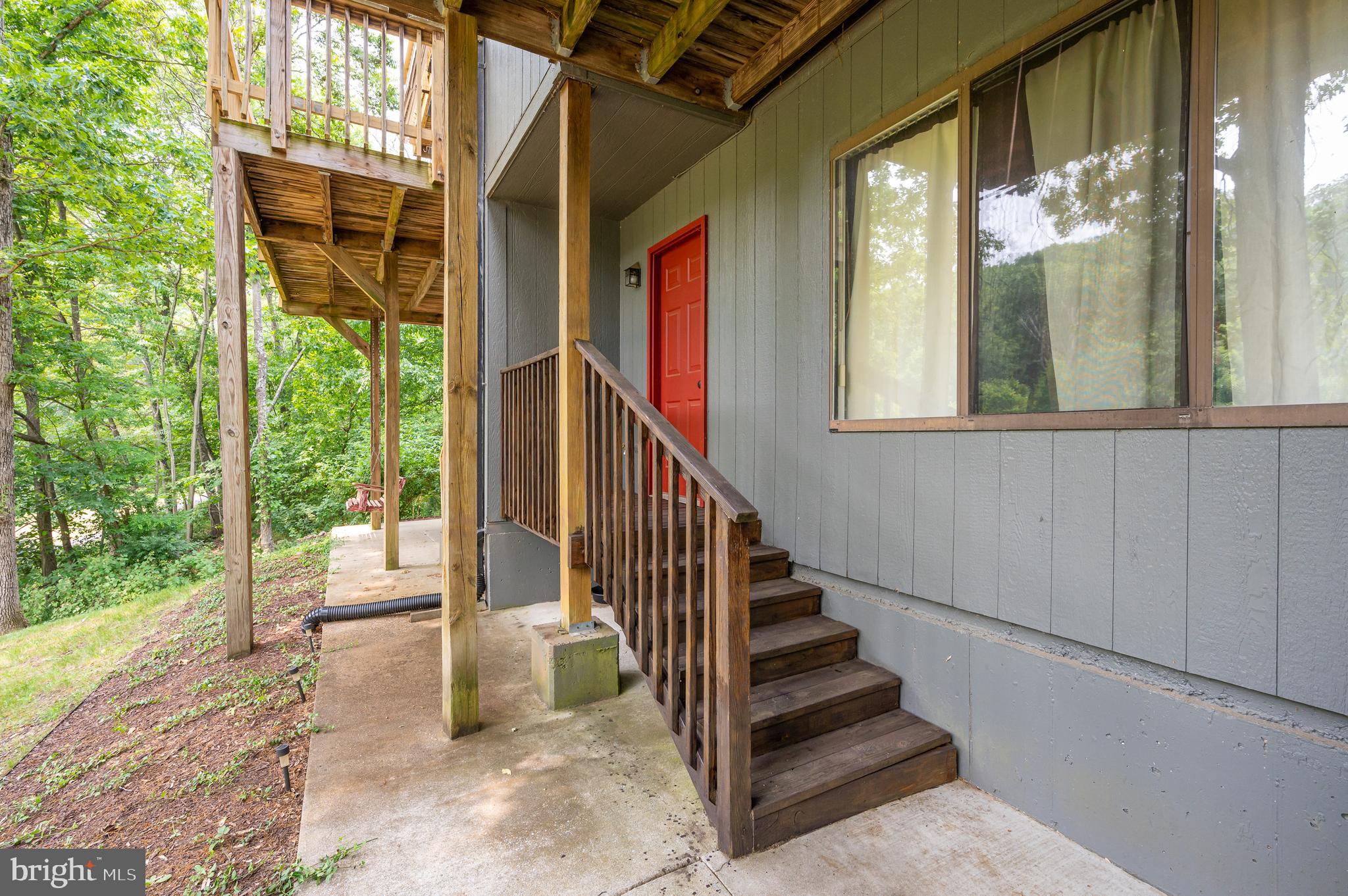 THE WOODS - Residential