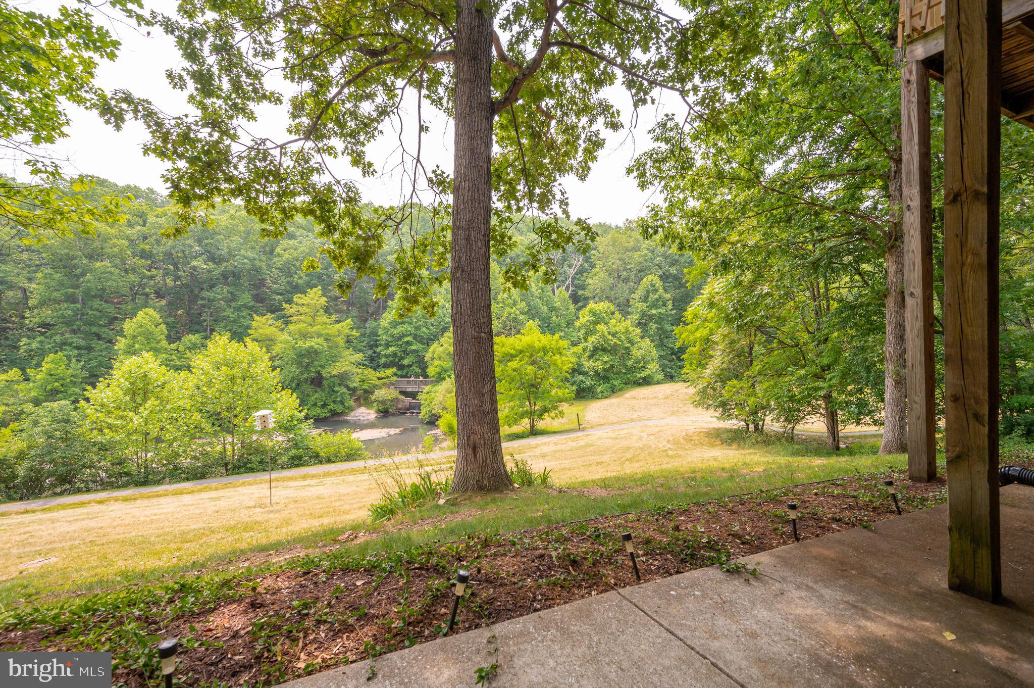 THE WOODS - Residential