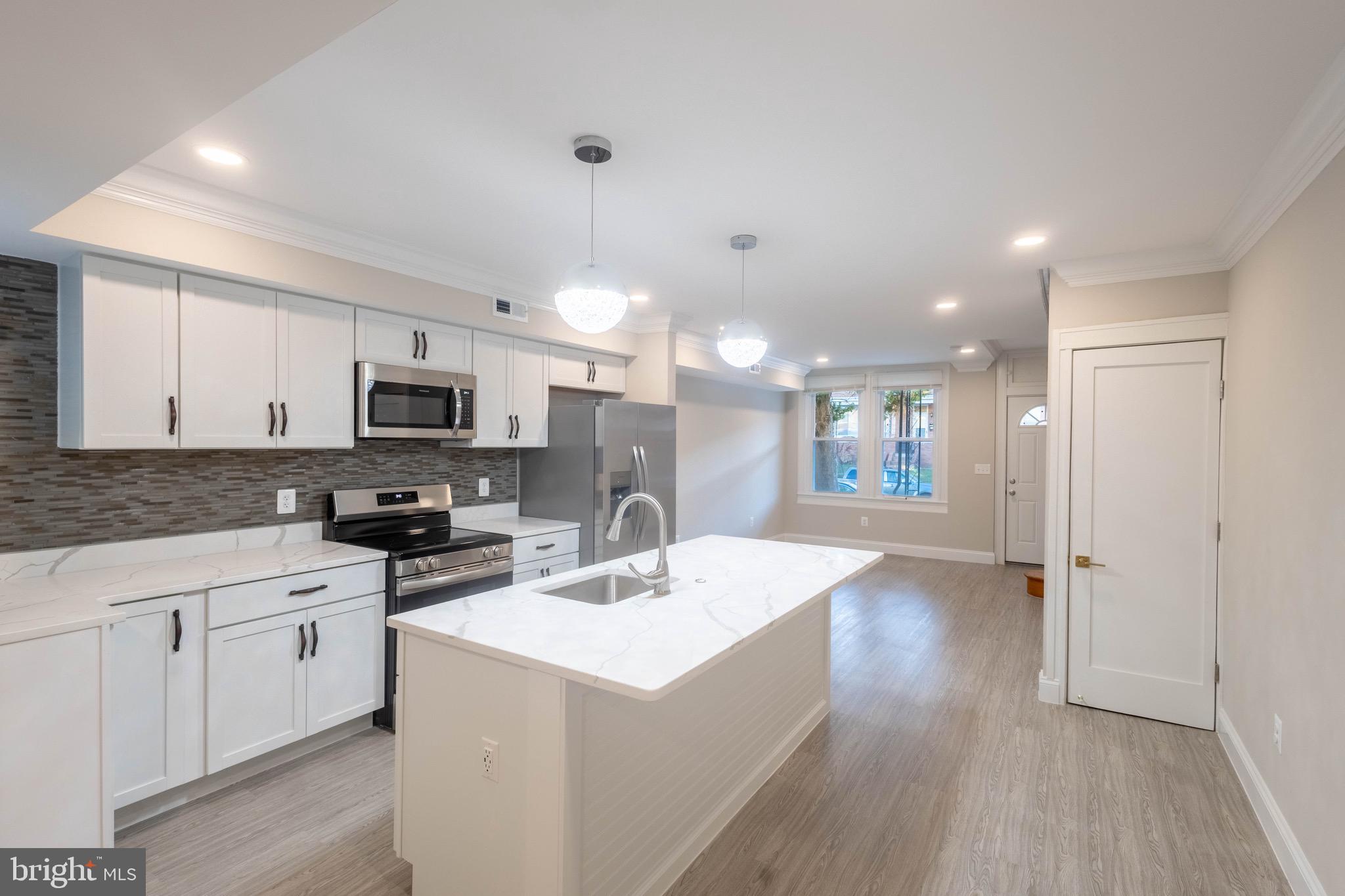 BELAIR-EDISON - Residential