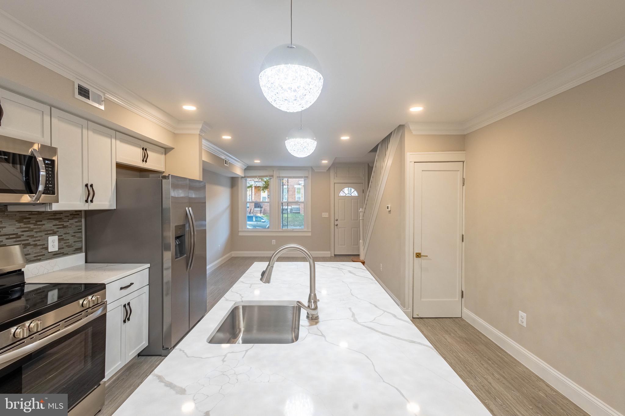 BELAIR-EDISON - Residential