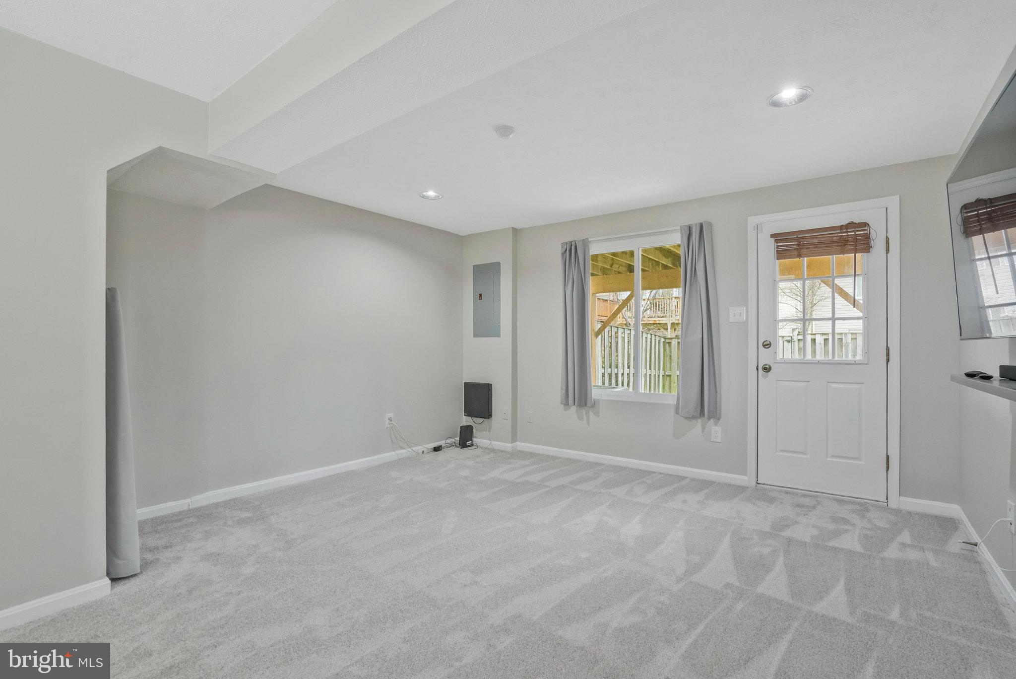 NEWINGTON HEIGHTS - Residential