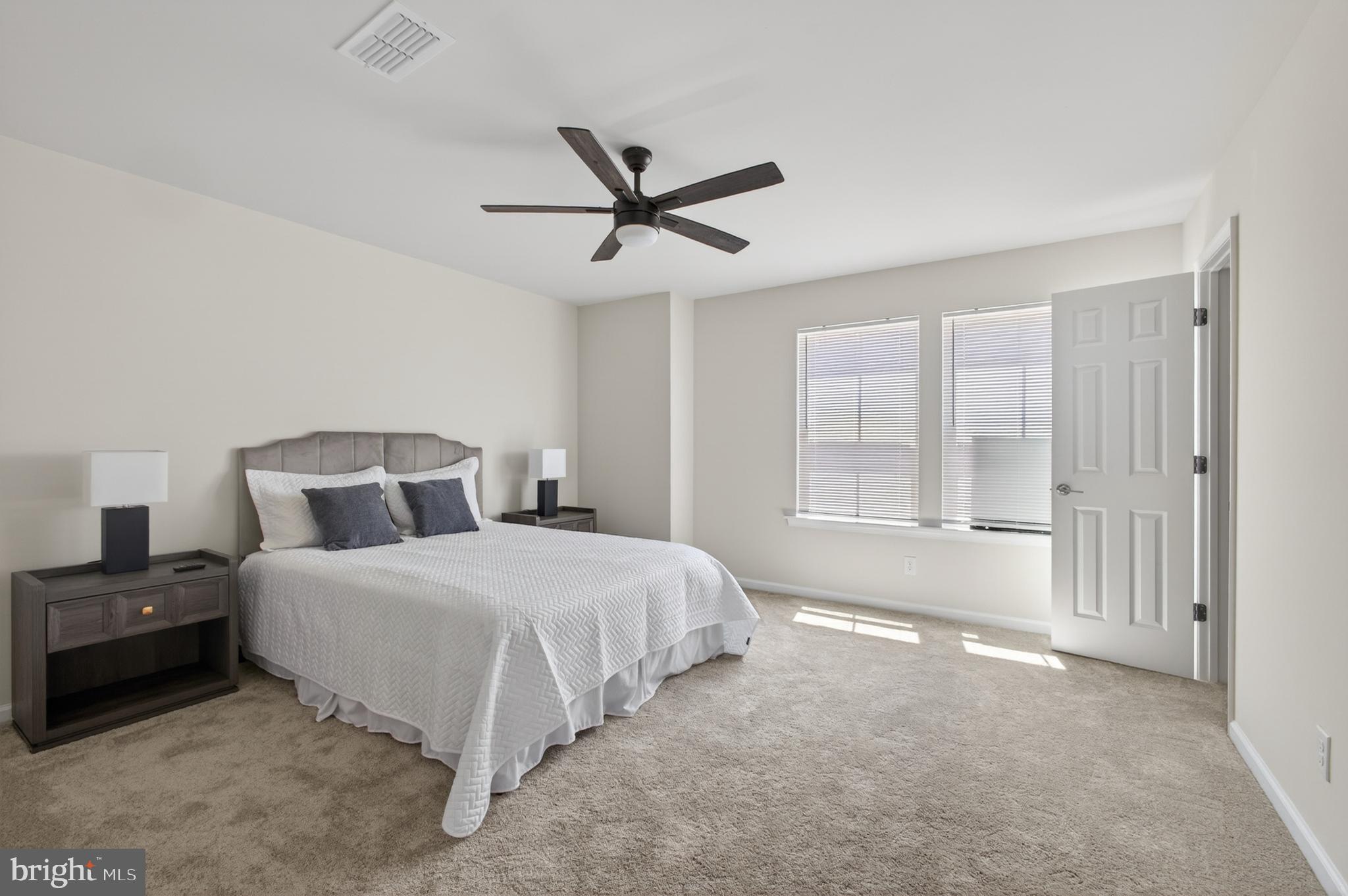 LIBERTY RIDGE - Residential