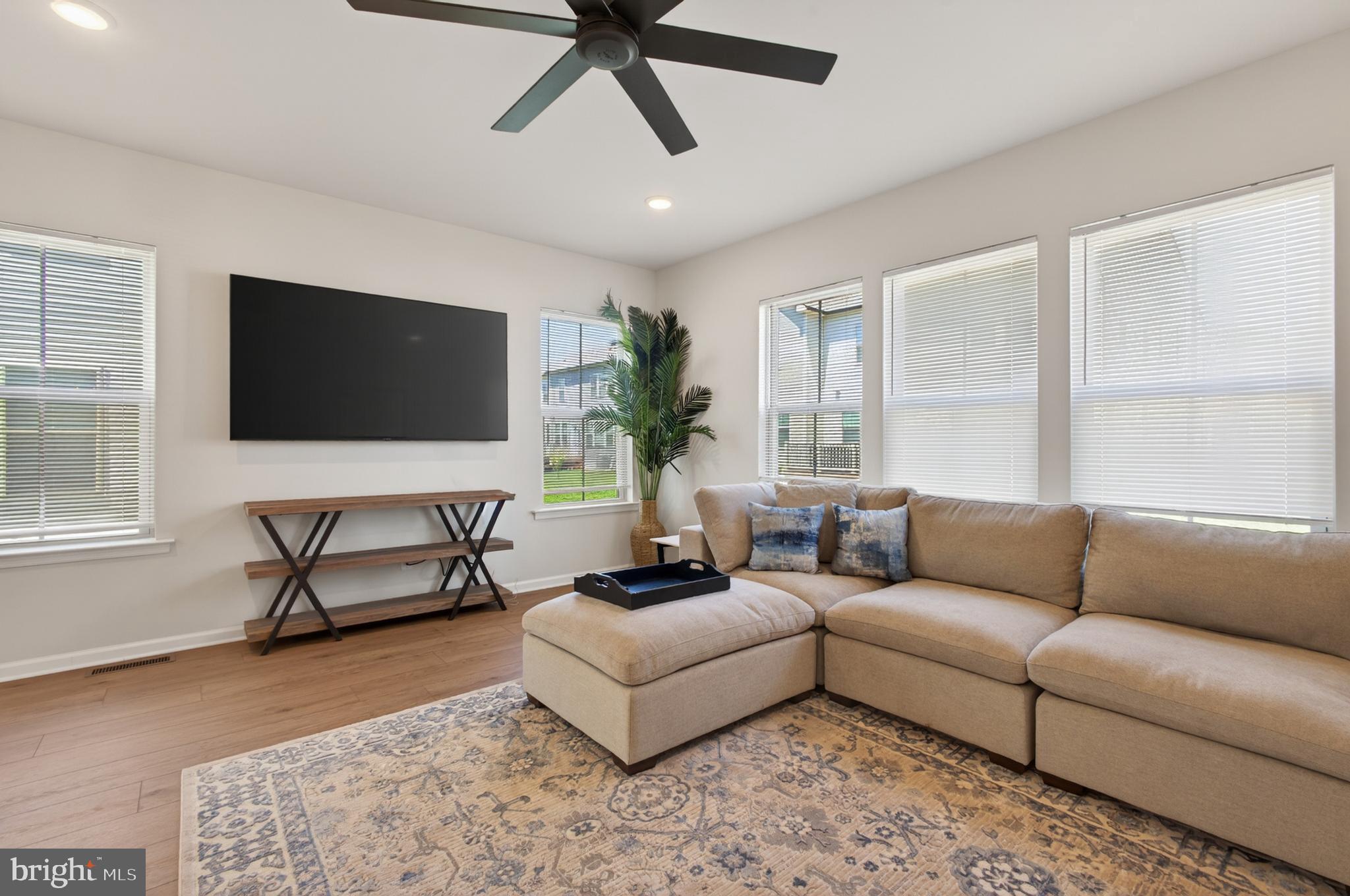 LIBERTY RIDGE - Residential