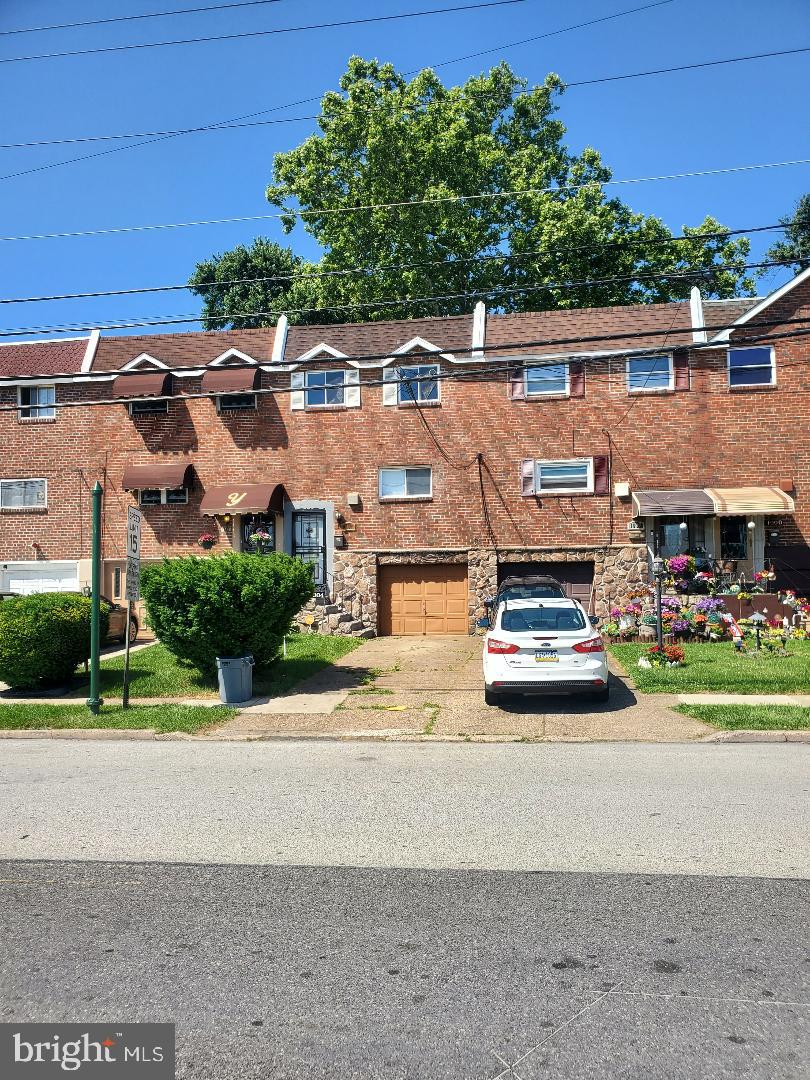 SHARON HILL - Residential