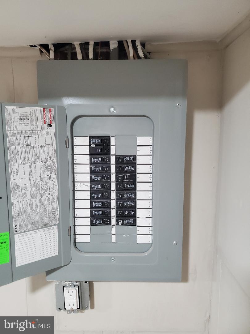 SHARON HILL - Residential