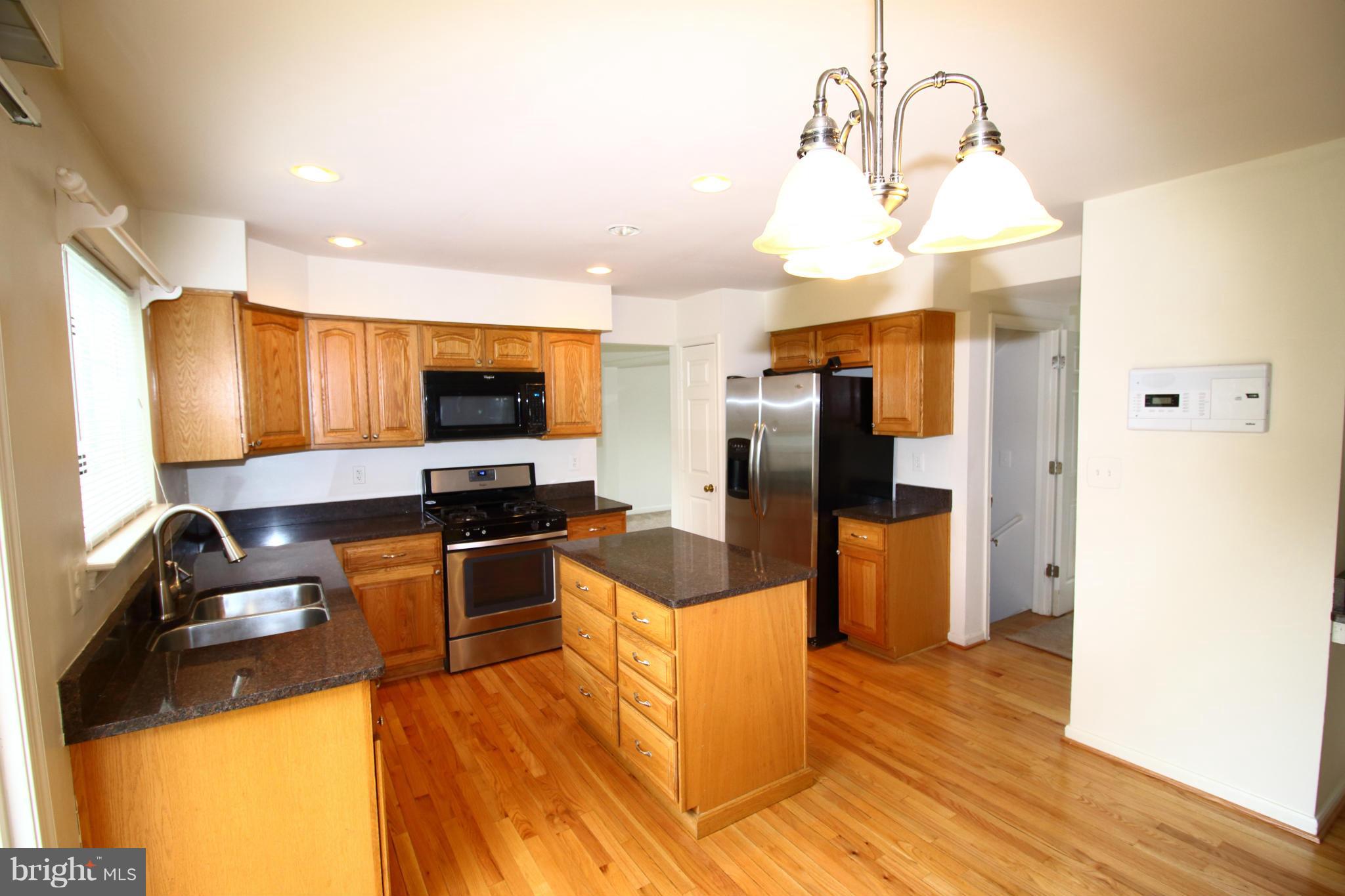 WAYSIDE VILLAGE - Residential Lease