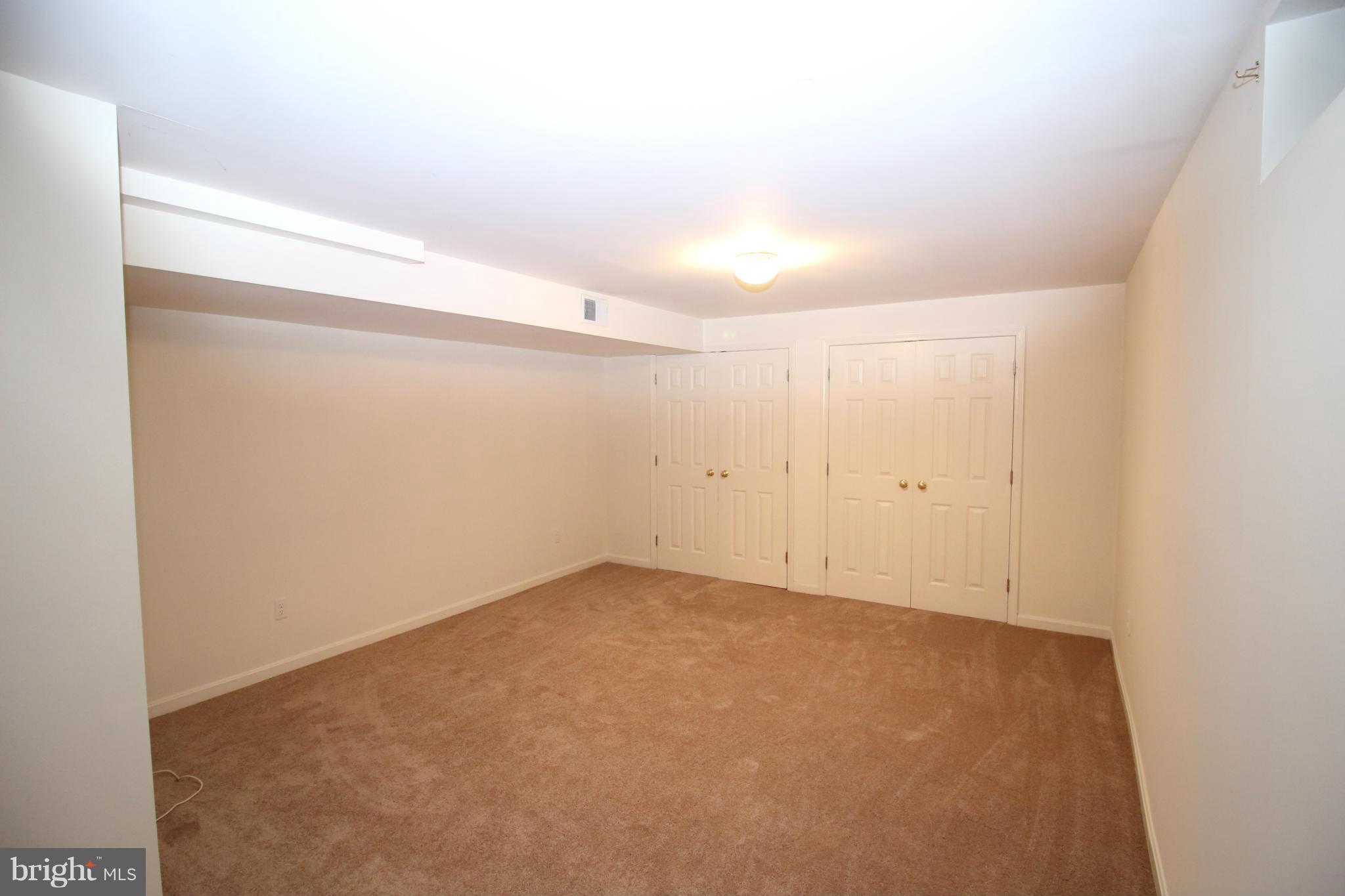 WAYSIDE VILLAGE - Residential Lease