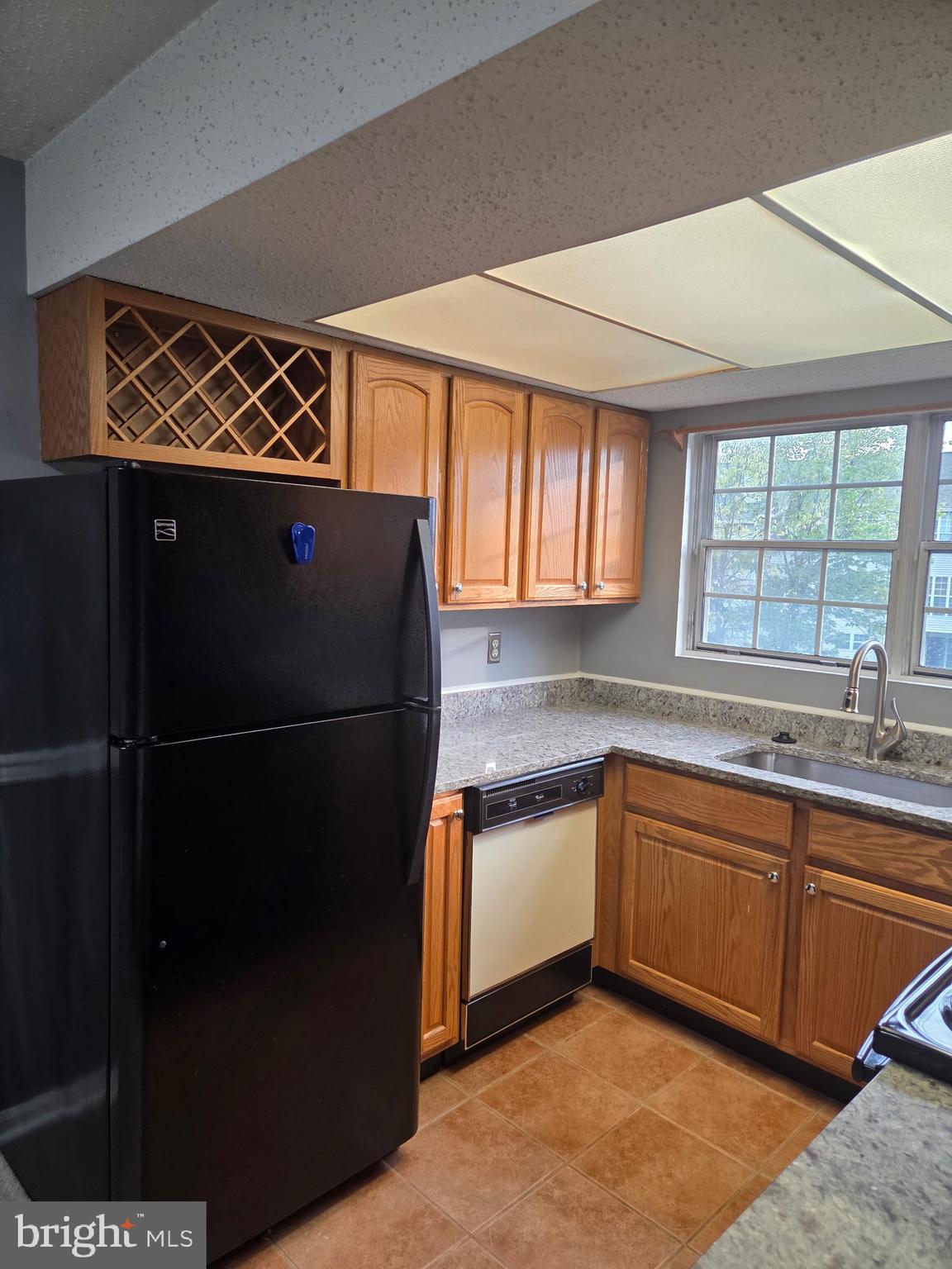 FOX CHAPEL AT TUDOR KNOLLS - Residential Lease