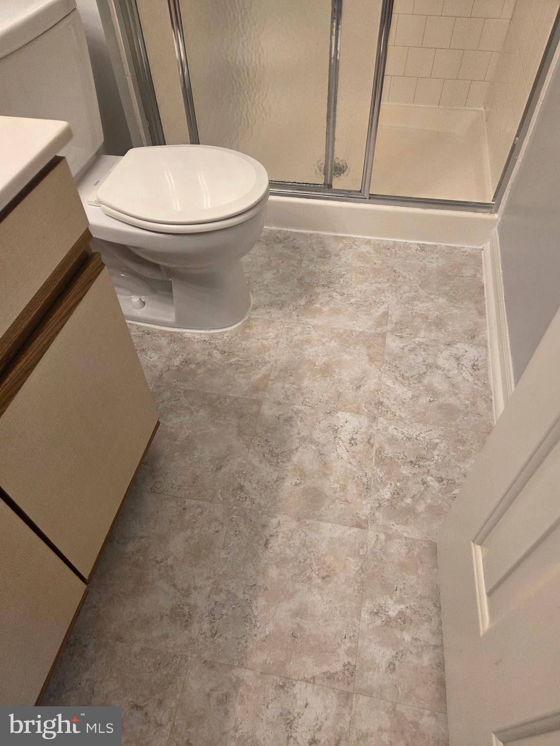 FOX CHAPEL AT TUDOR KNOLLS - Residential Lease