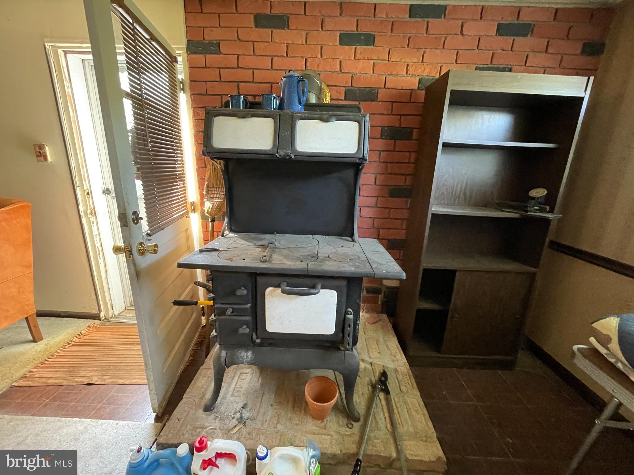 ANTIETAM MANOR - Residential