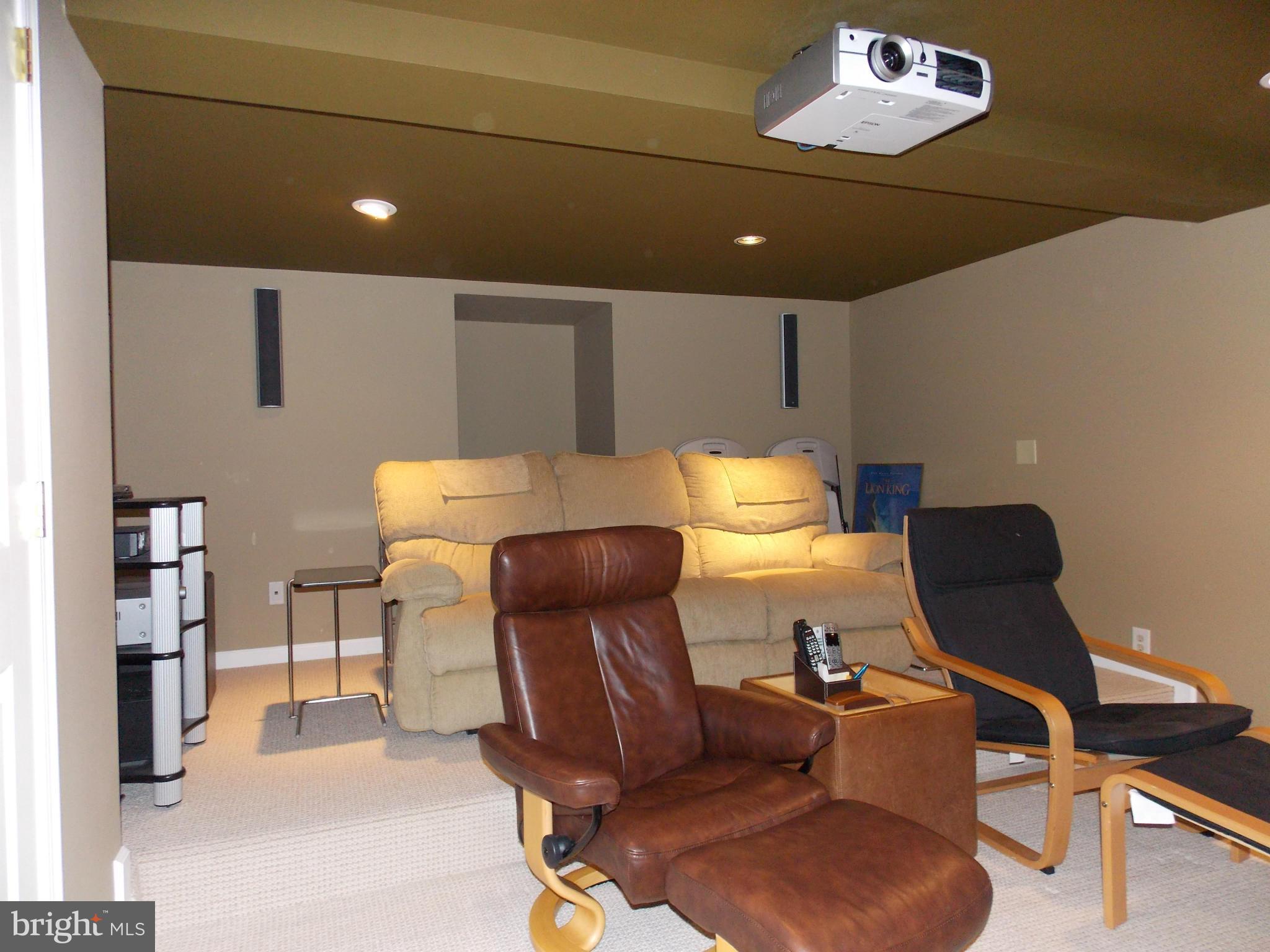 LEE'S HILL - Residential