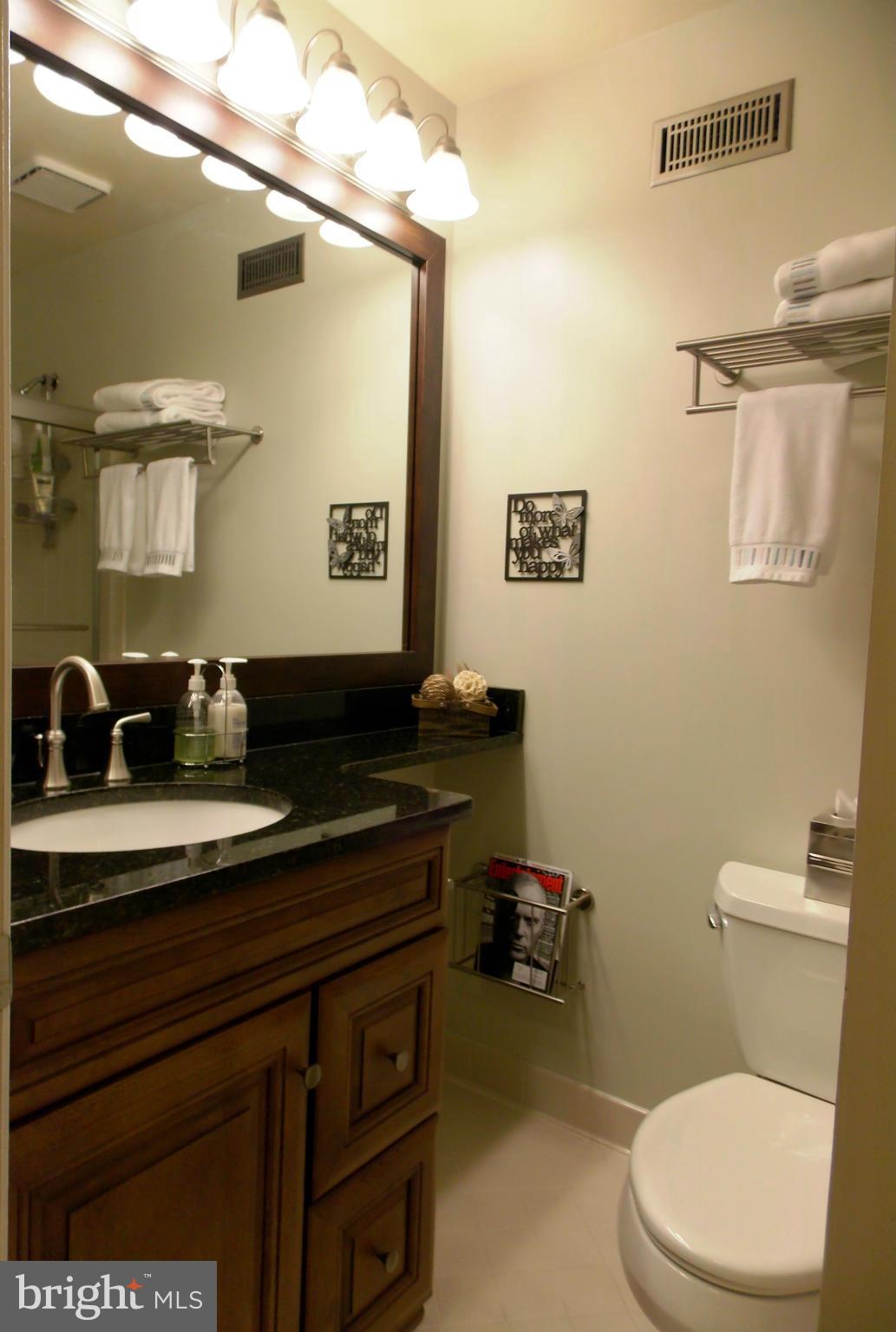 LEE'S HILL - Residential