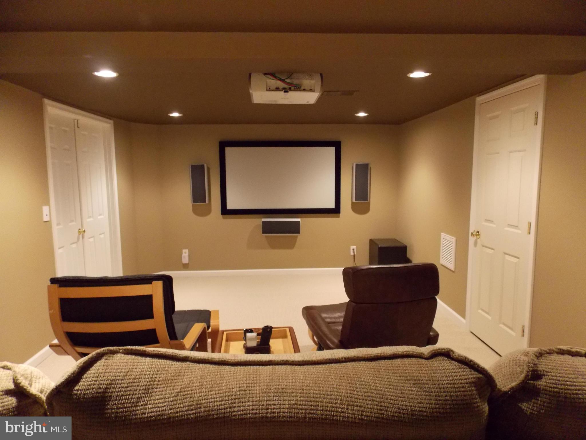 LEE'S HILL - Residential