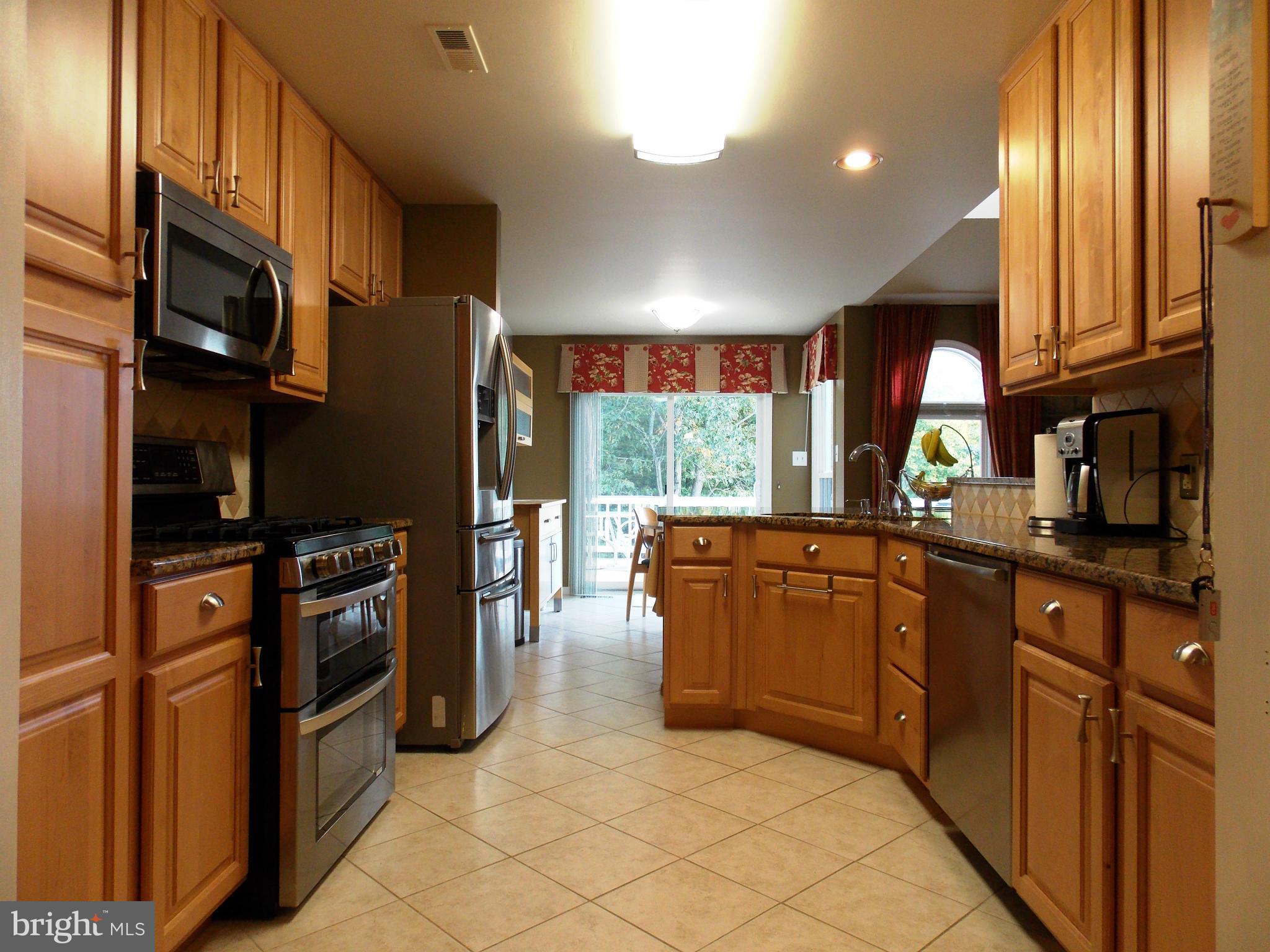 LEE'S HILL - Residential