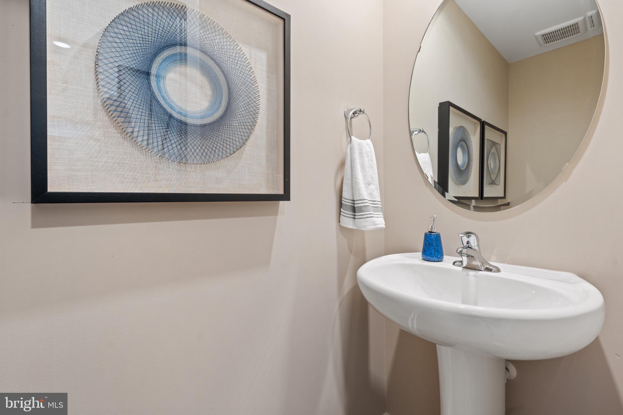 RIVERPOINTE - Residential