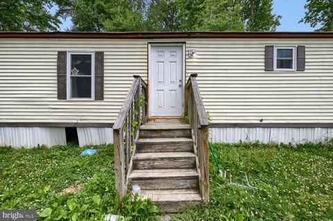 Mobile Home For Sale - 107 Michigan Court<br/> NORTH EAST, MD 21901