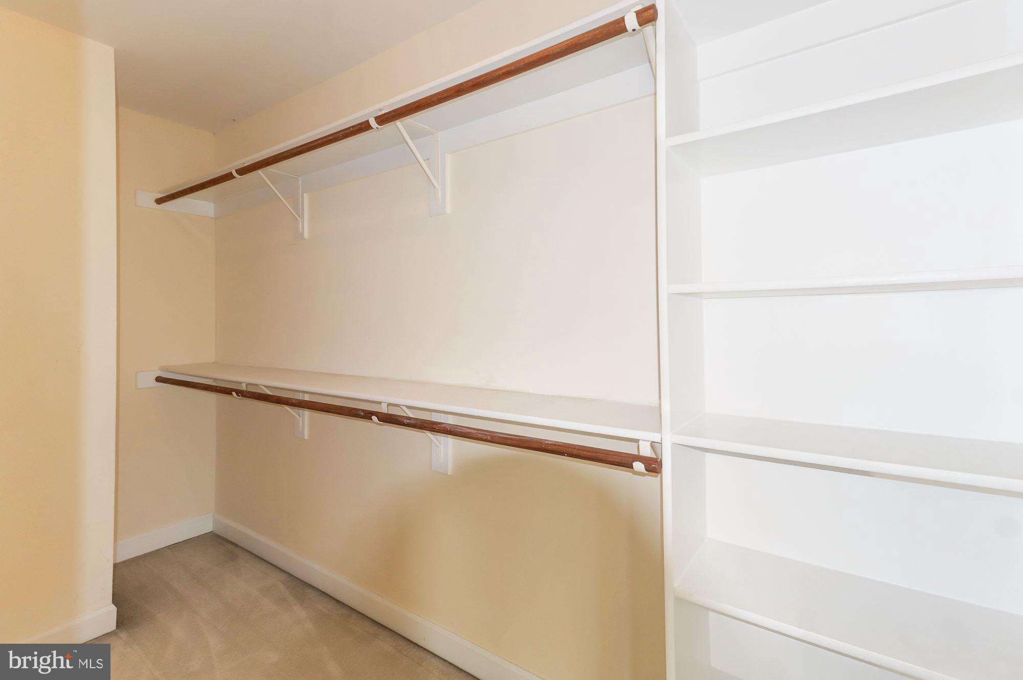 KIDWELL TOWNS - Residential Lease