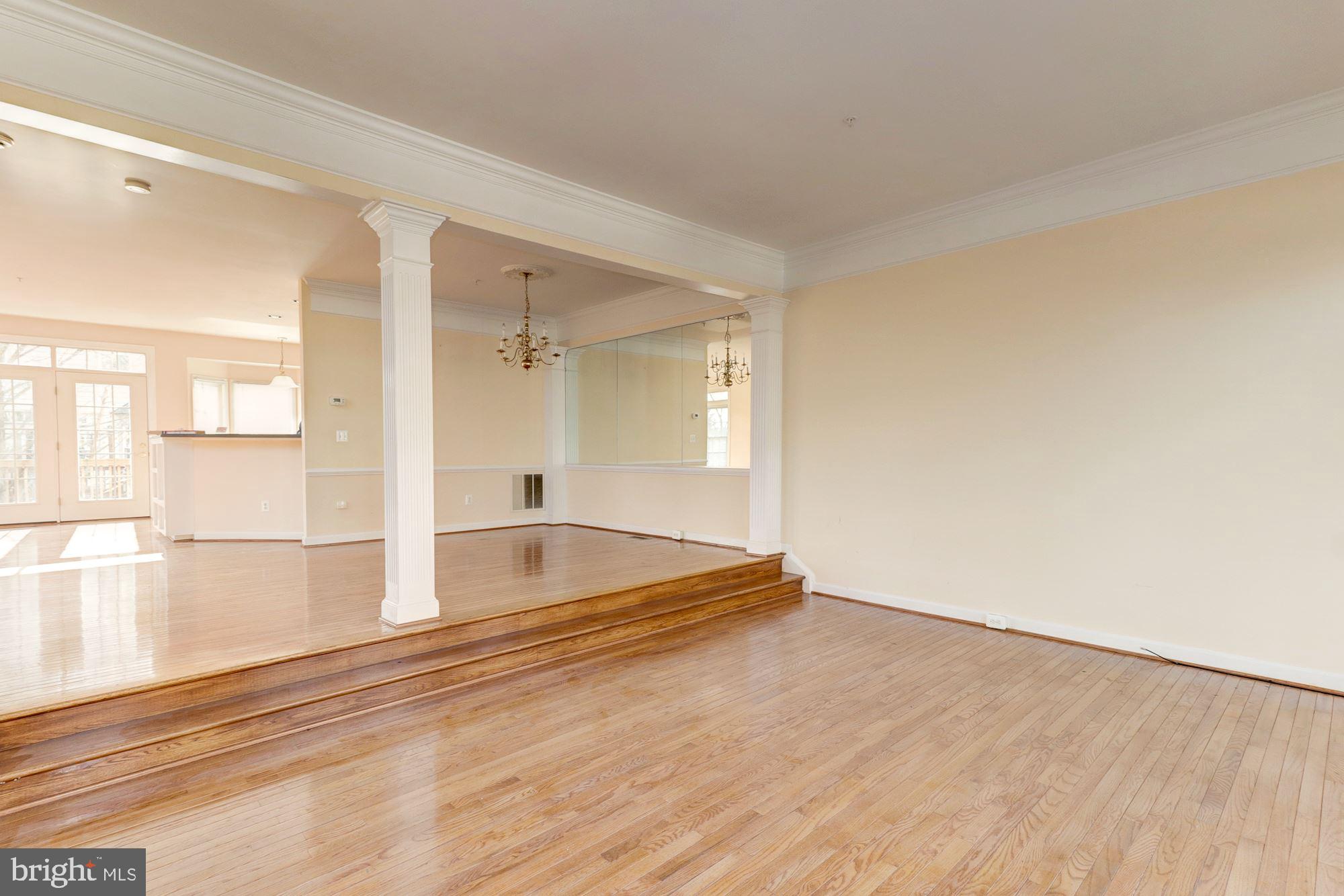 KIDWELL TOWNS - Residential Lease