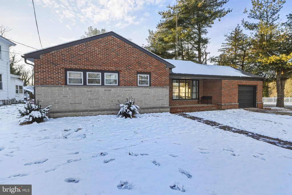 Photo of 114 Magnolia Avenue, BRIDGETON, NJ 08302 (MLS # NJCB2027718)