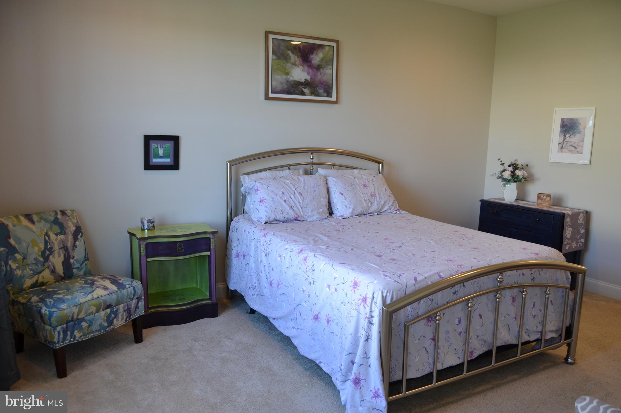 VILLAGES AT HILLVIEW - Residential