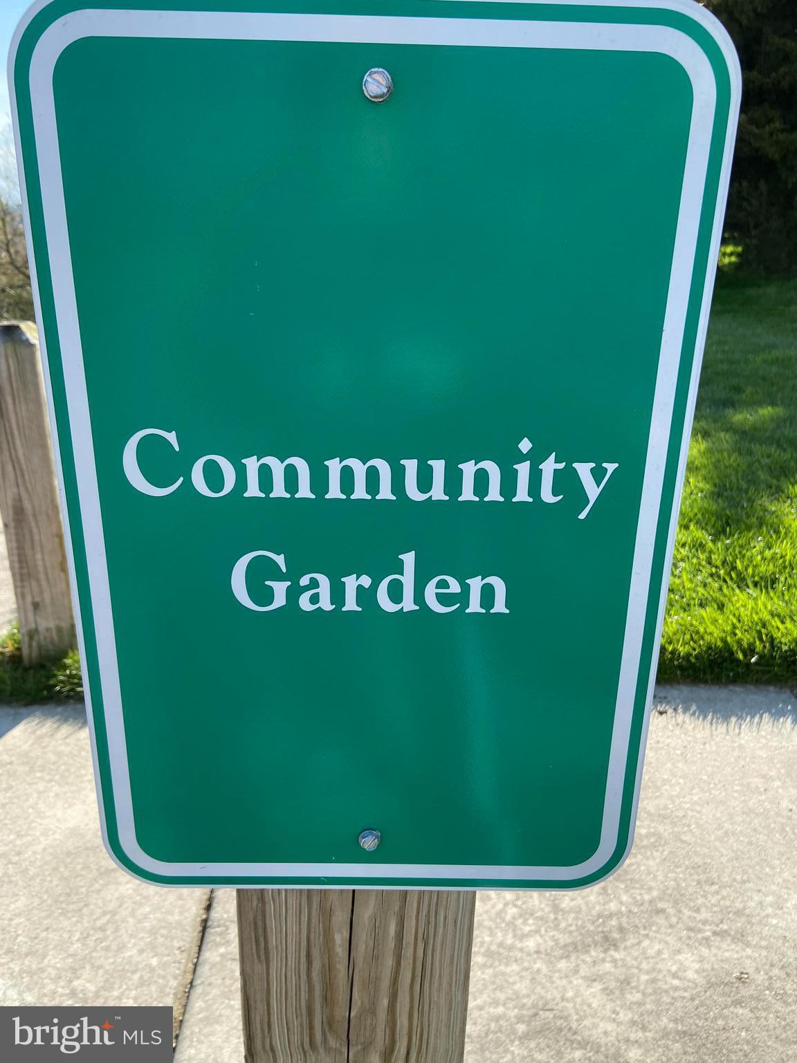 VILLAGES AT HILLVIEW - Residential