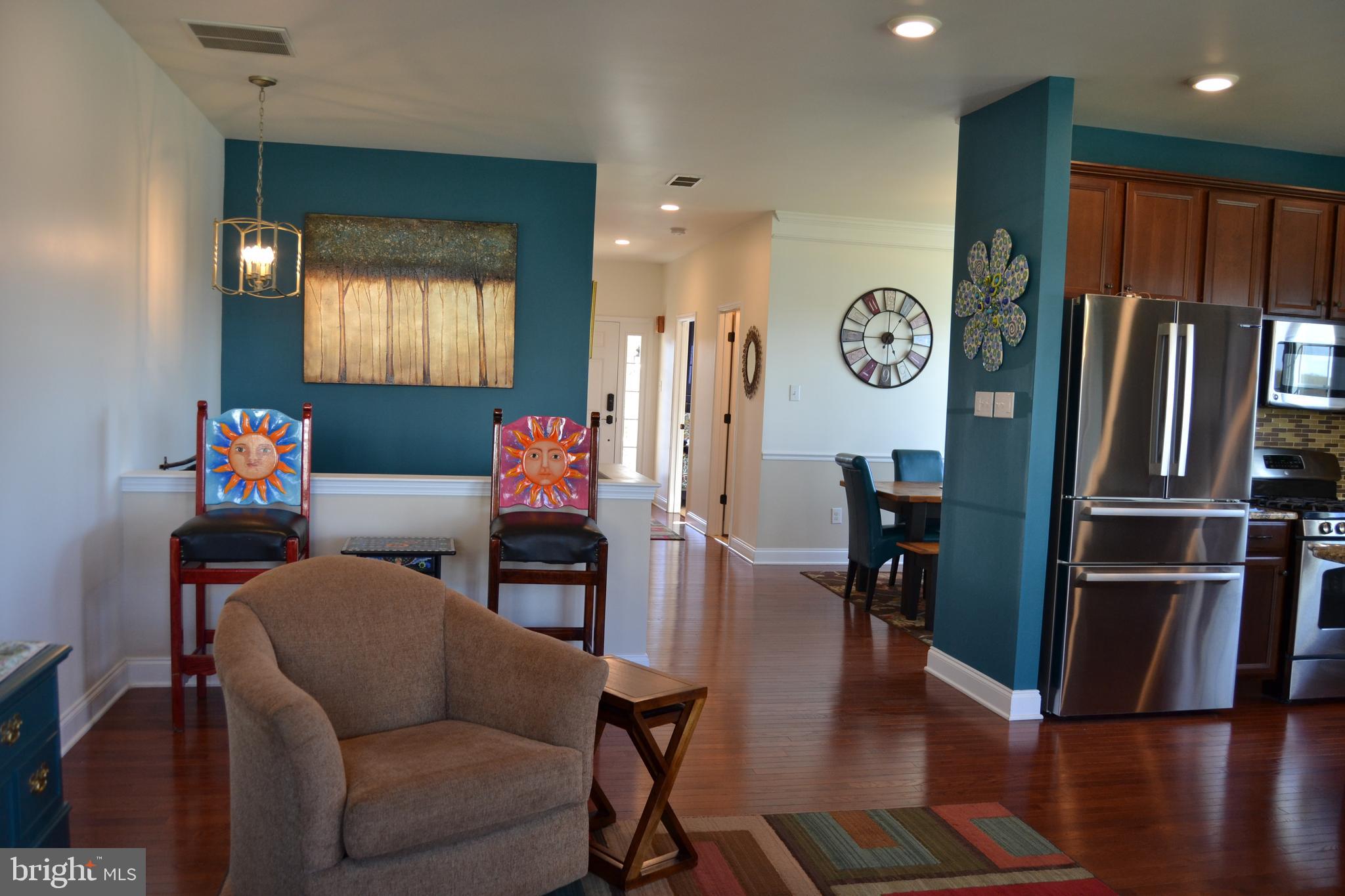 VILLAGES AT HILLVIEW - Residential