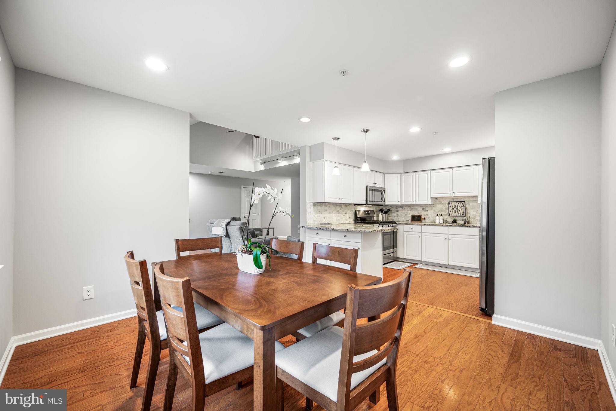 FLOURTOWN - Residential