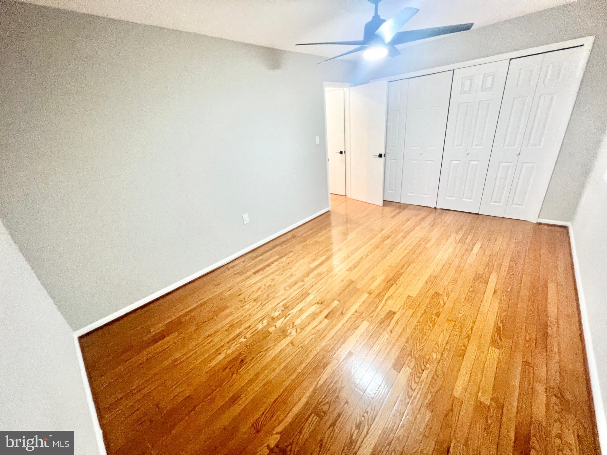 TALL OAKS - Residential