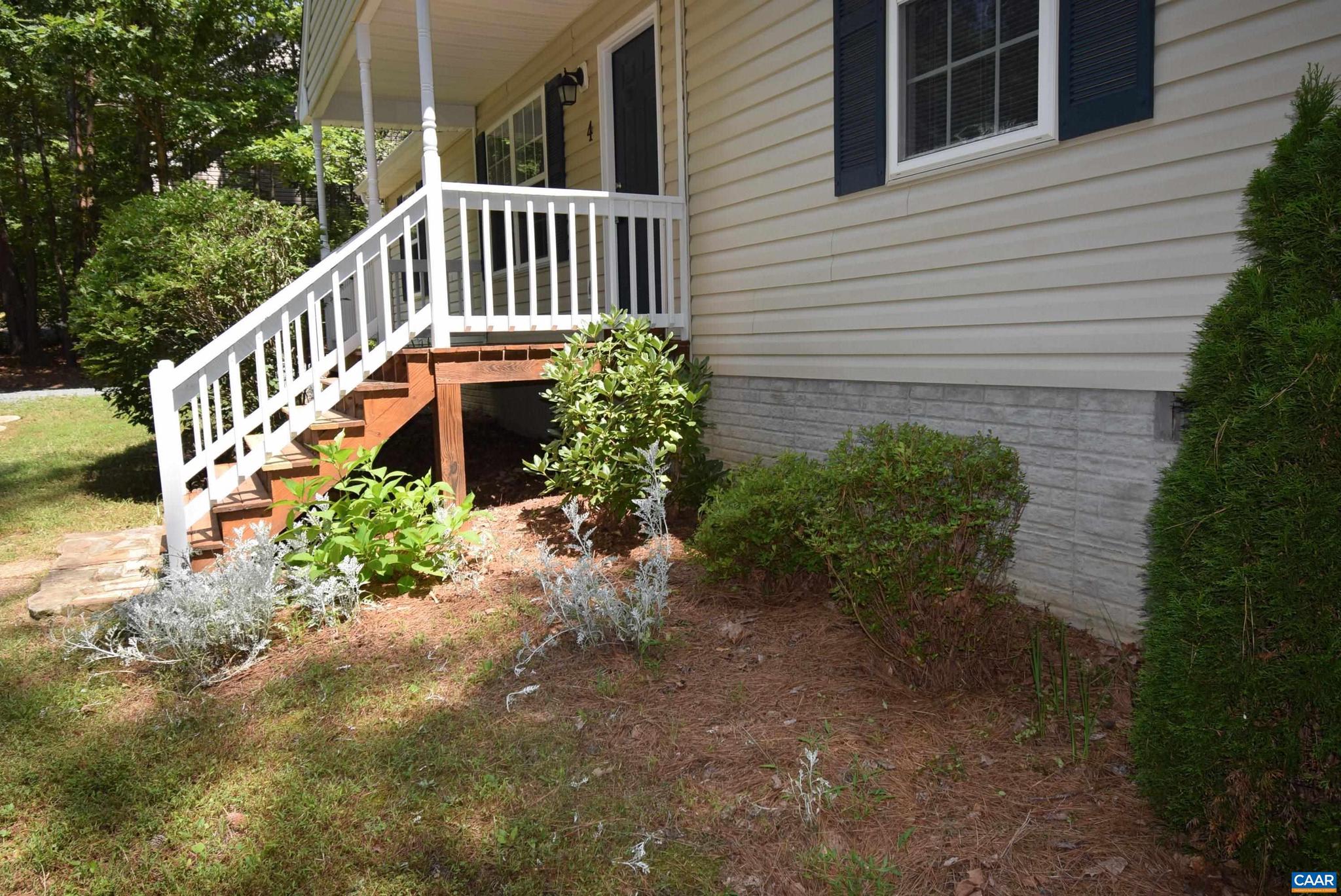 LAKE MONTICELLO - Residential Lease