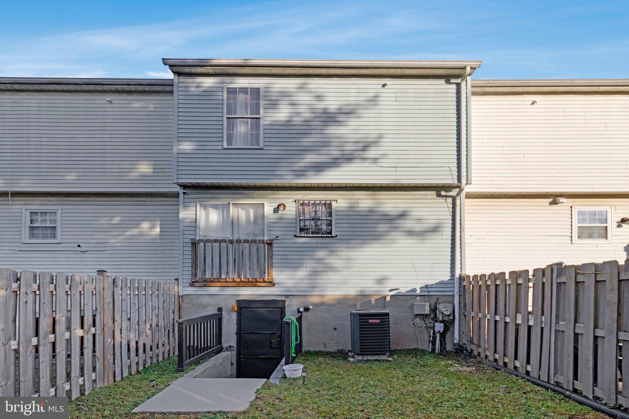 PINEBROOK TOWNHOMES - Residential